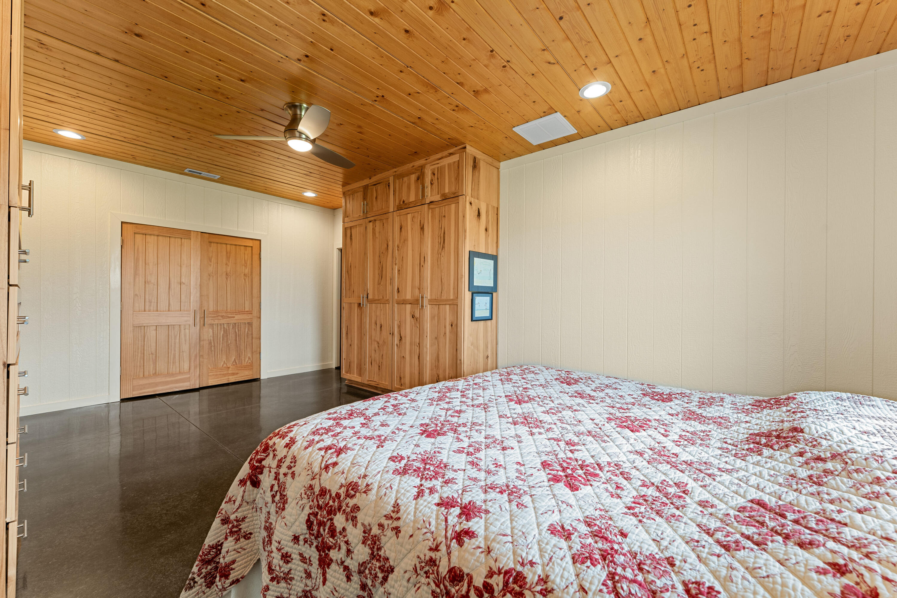 27255 Farm Road 2090 Property Photo 23