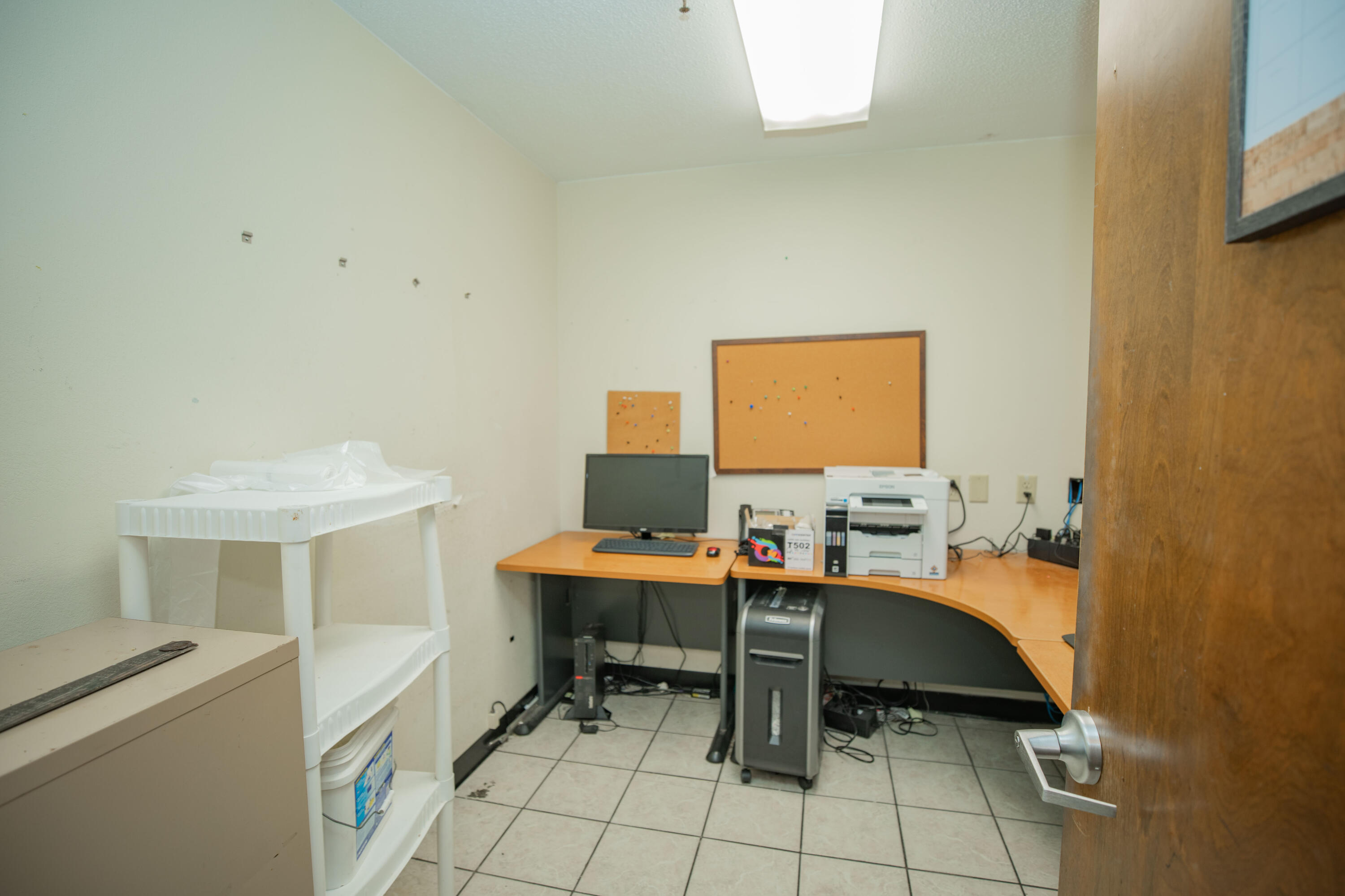 807 North Briarwood Drive Property Photo 14