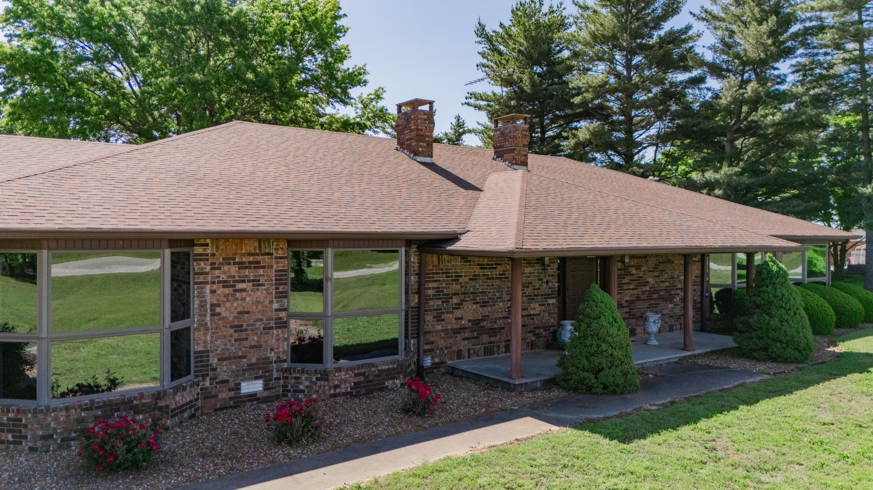 807 North Briarwood Drive Property Photo 19