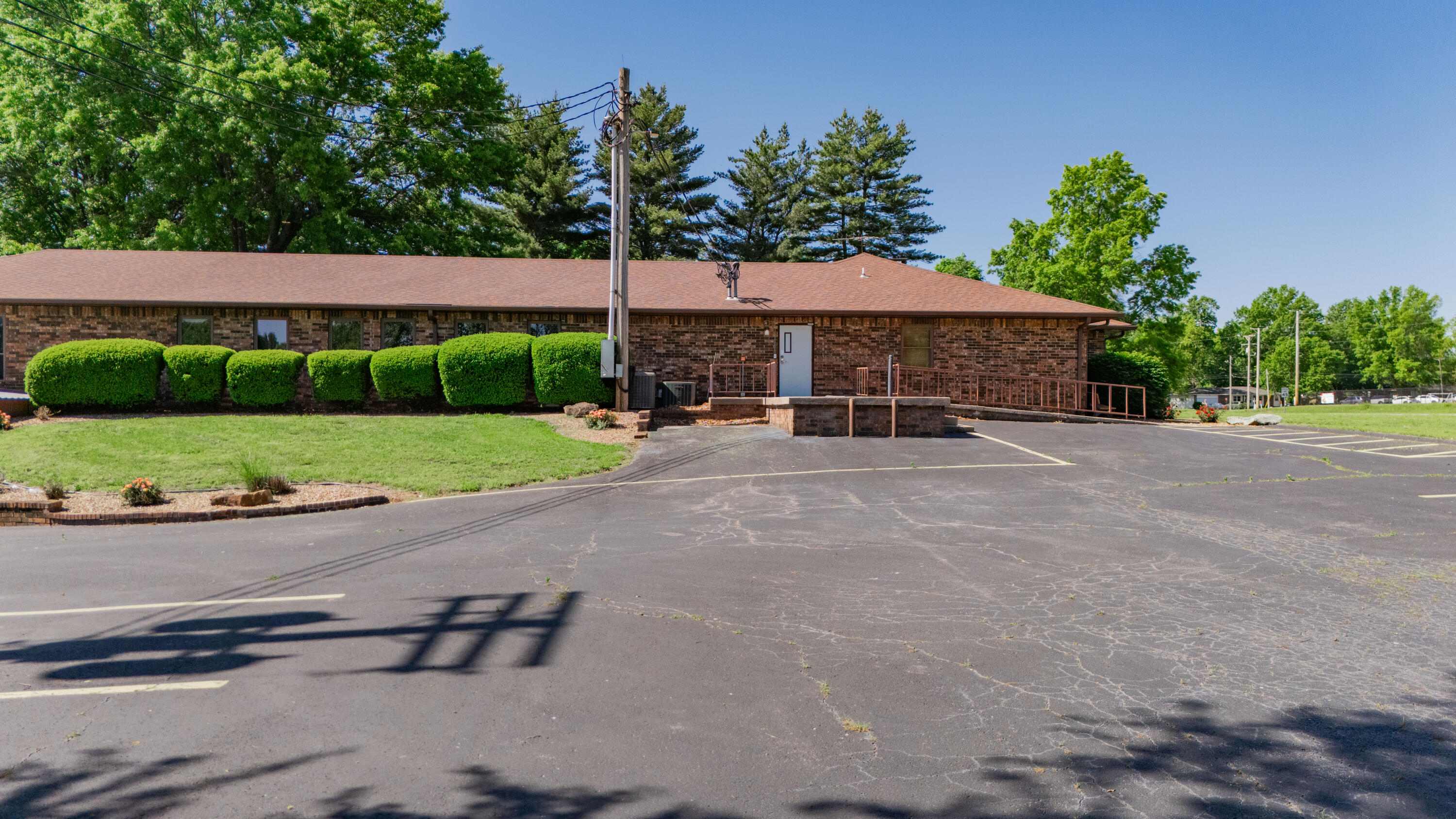 807 North Briarwood Drive Property Photo 23