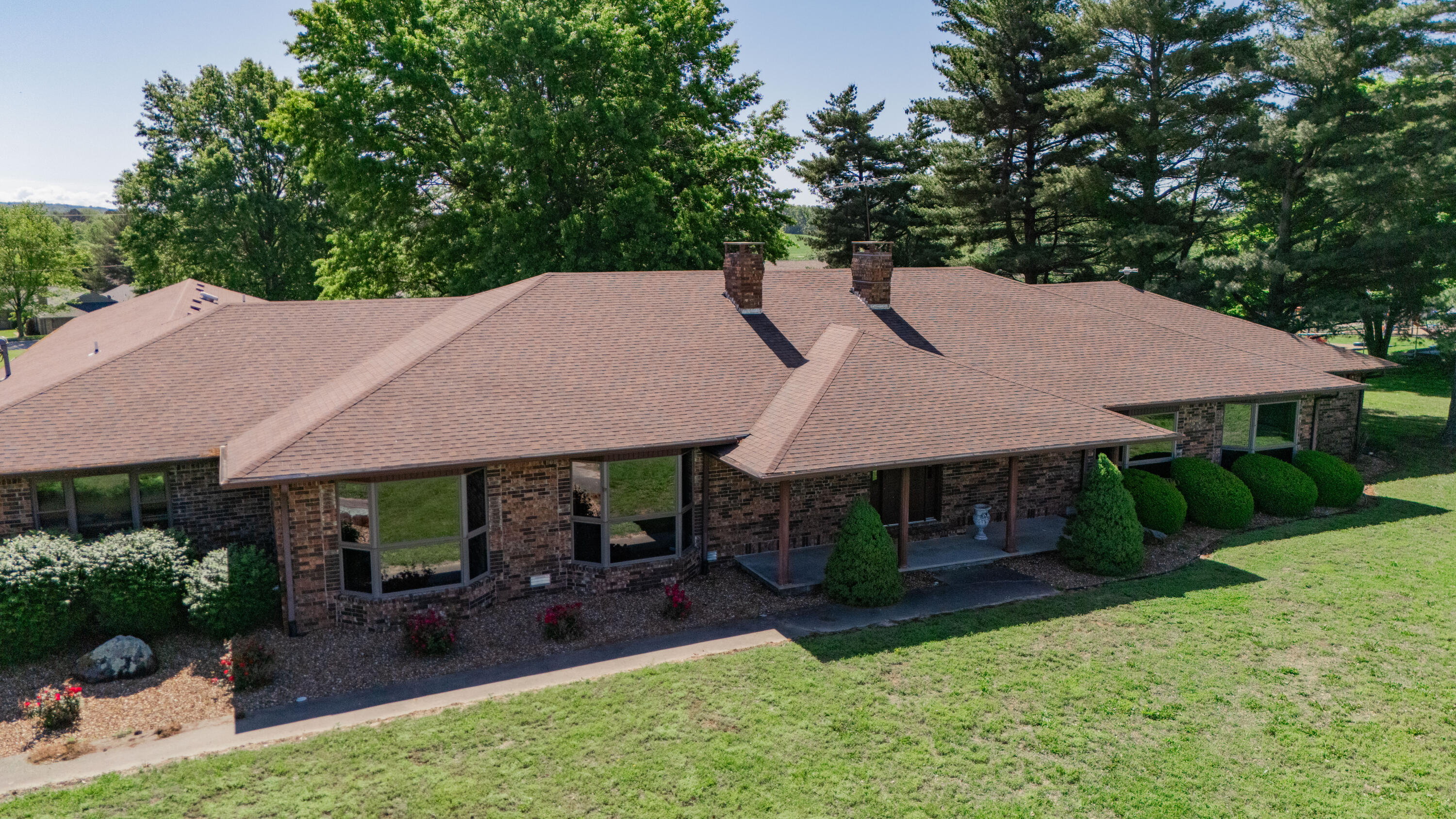 807 North Briarwood Drive Property Photo 30