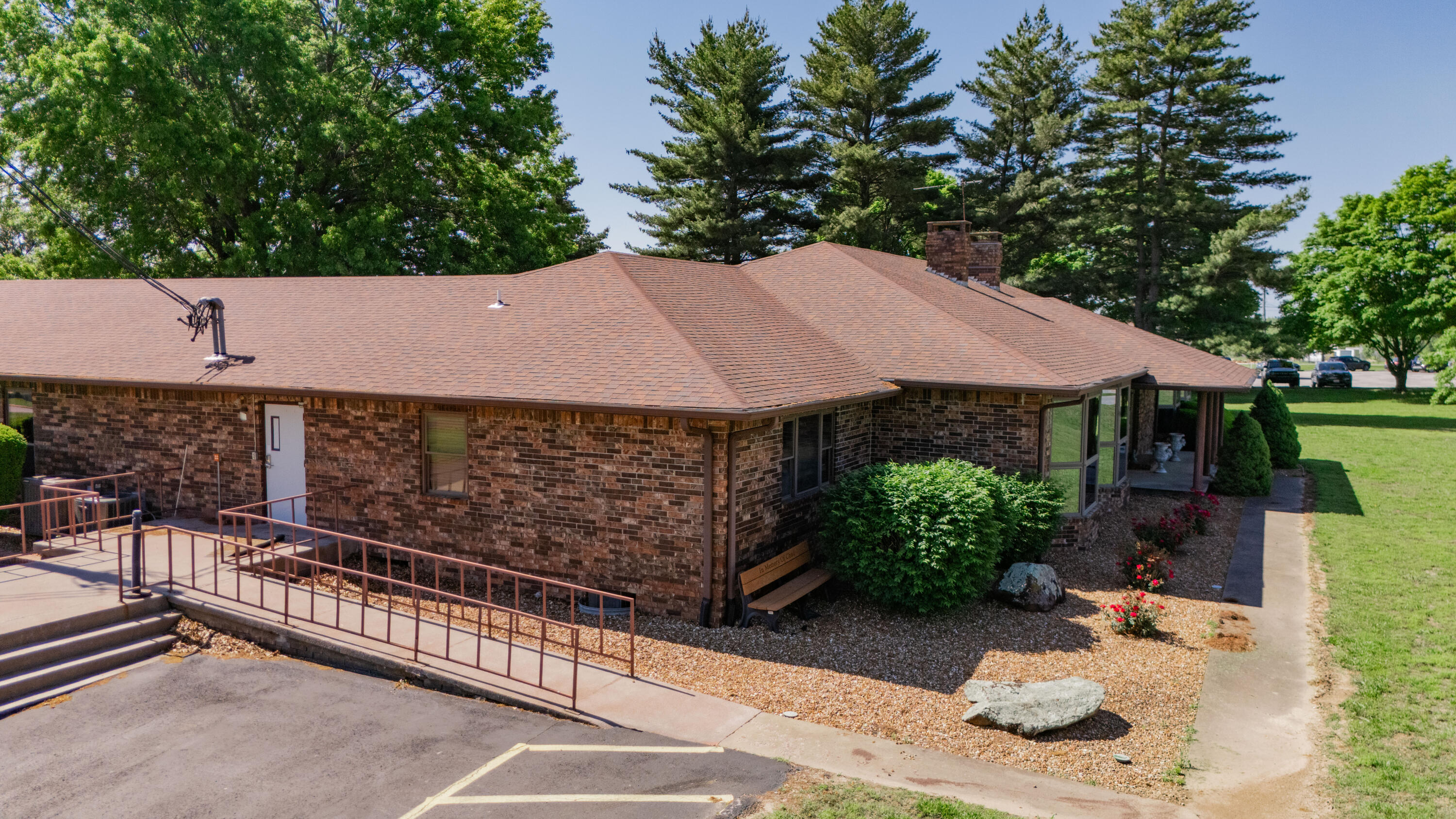 807 North Briarwood Drive Property Photo 40