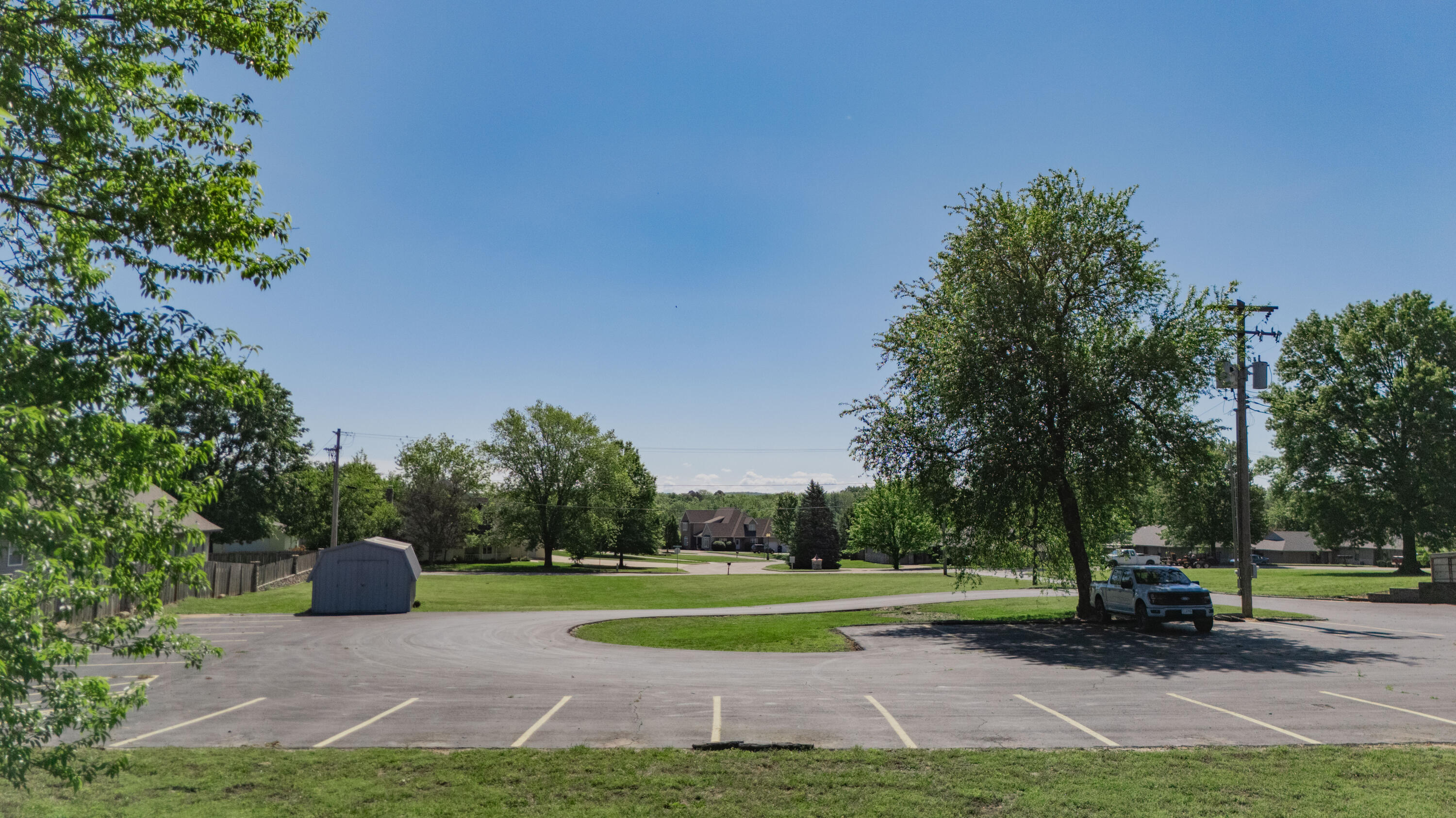 807 North Briarwood Drive Property Photo 42