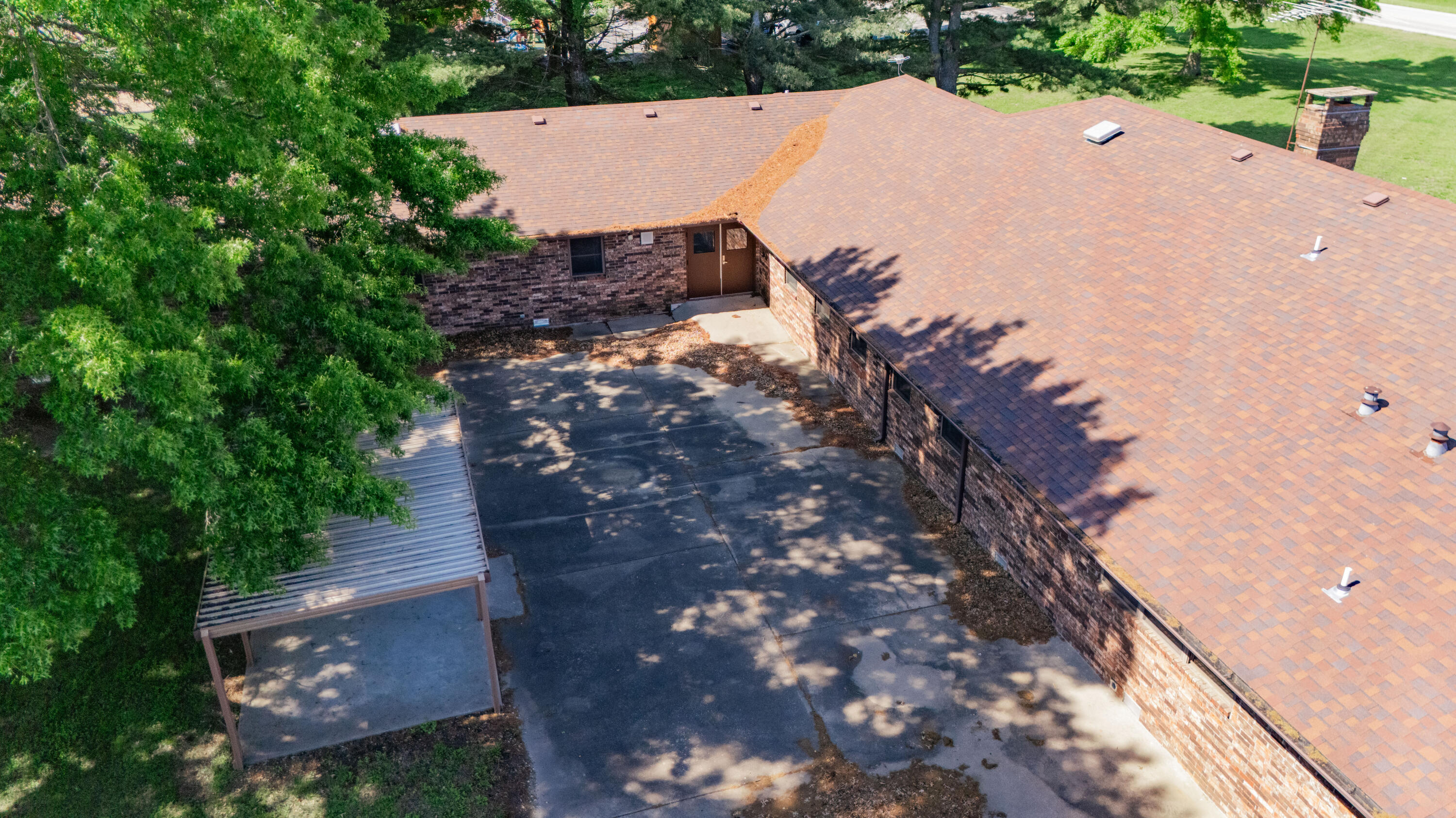 807 North Briarwood Drive Property Photo 46