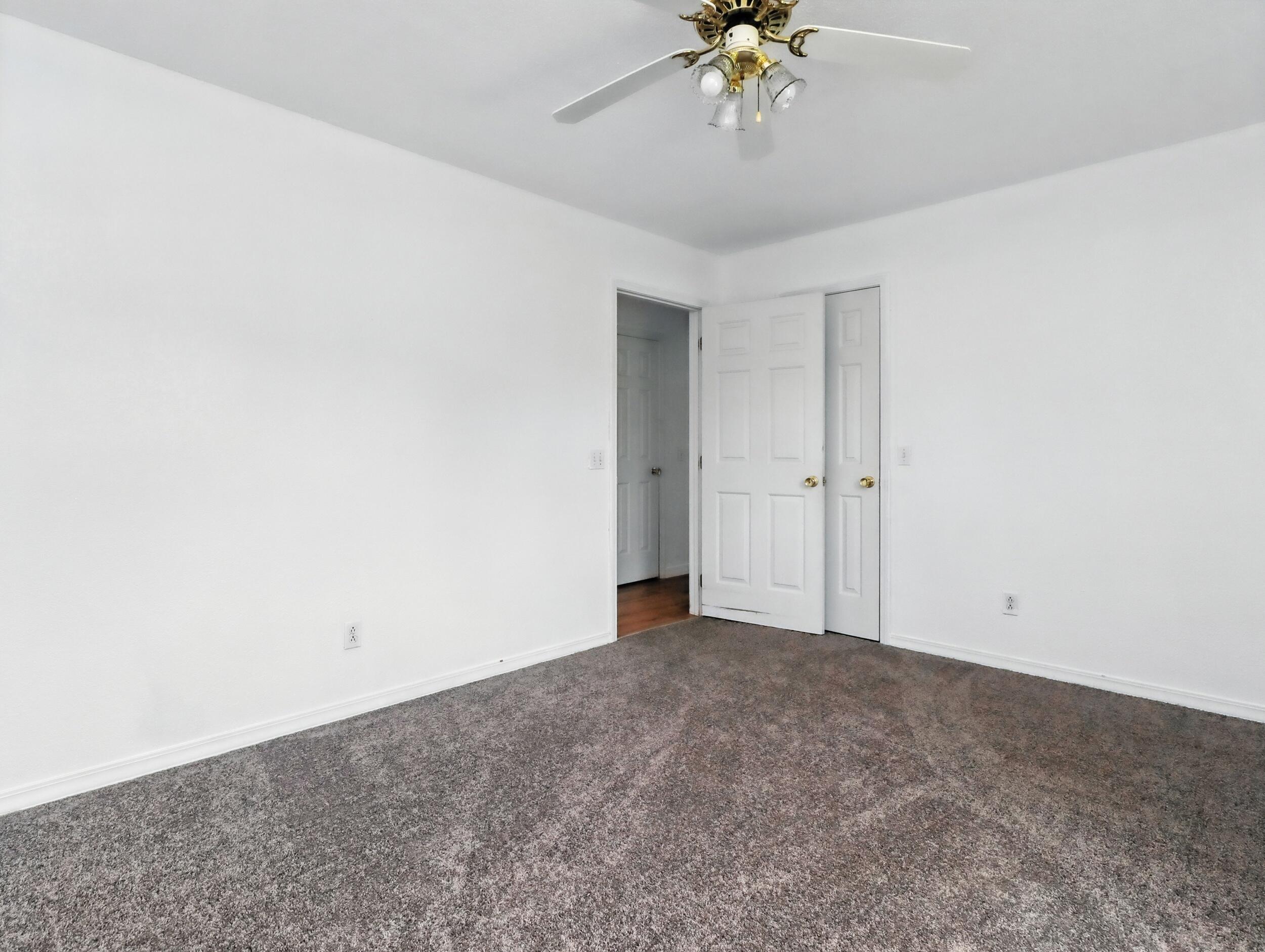 100 Pennycuick Drive Property Photo 13
