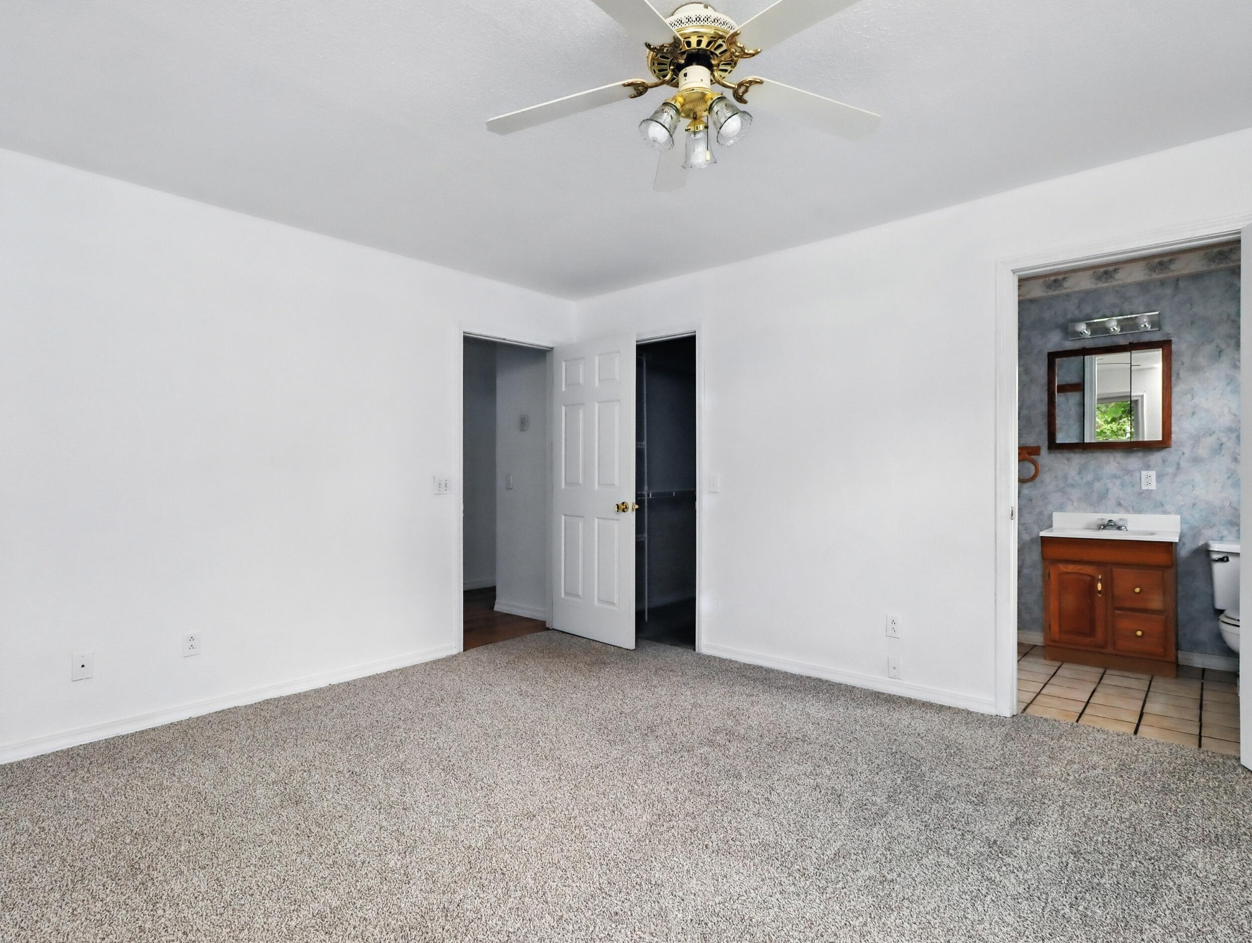 100 Pennycuick Drive Property Photo 18