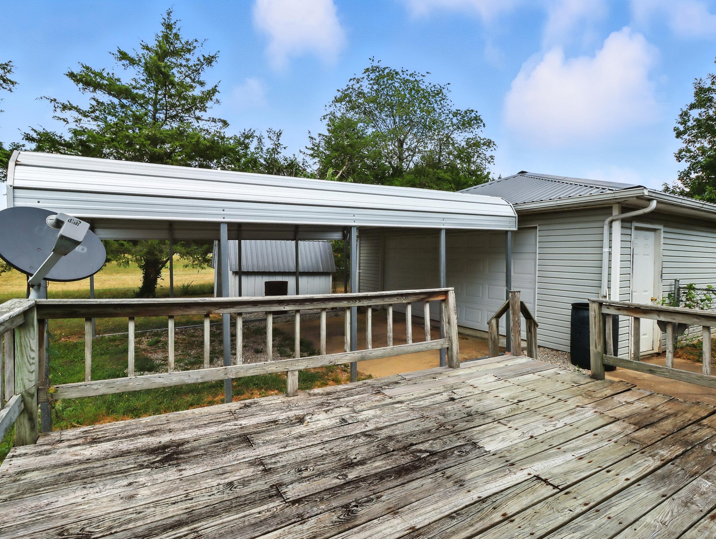 100 Pennycuick Drive Property Photo 21