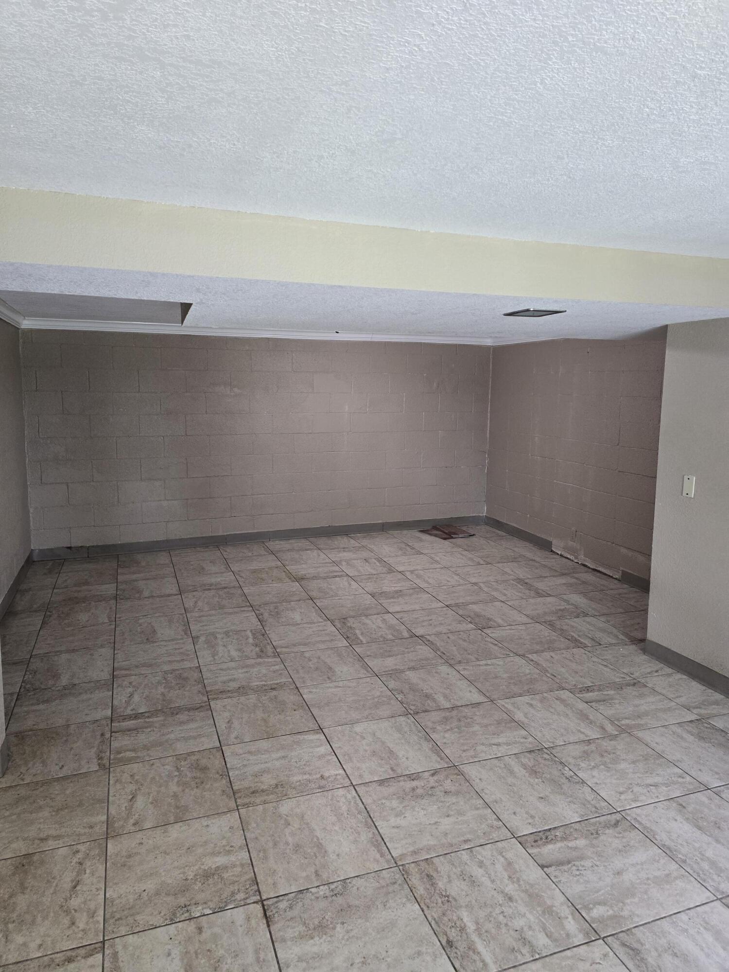 43390 East State Highway 76 Property Photo 26