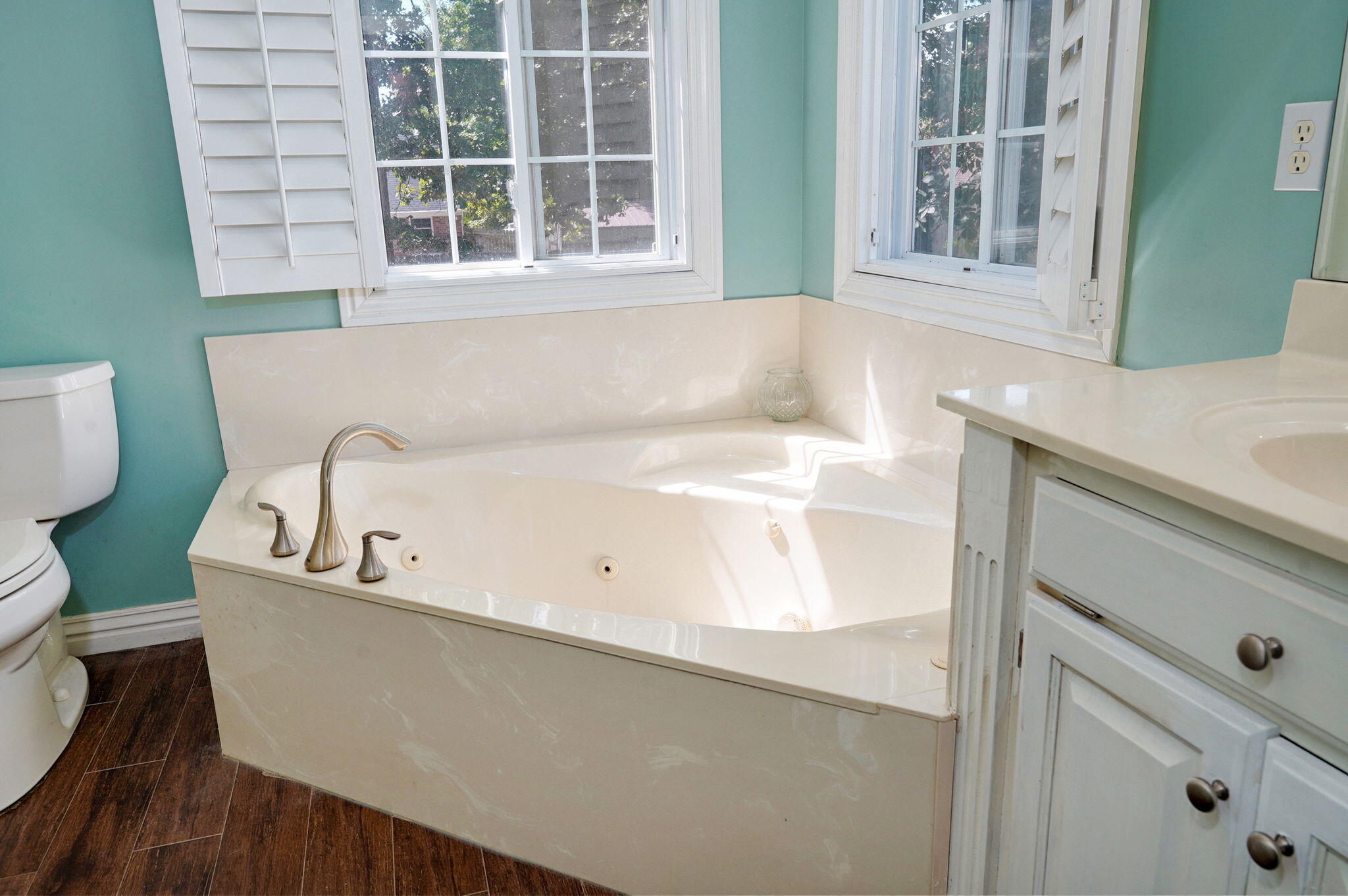 836 Tracy Lane Property Photo 16