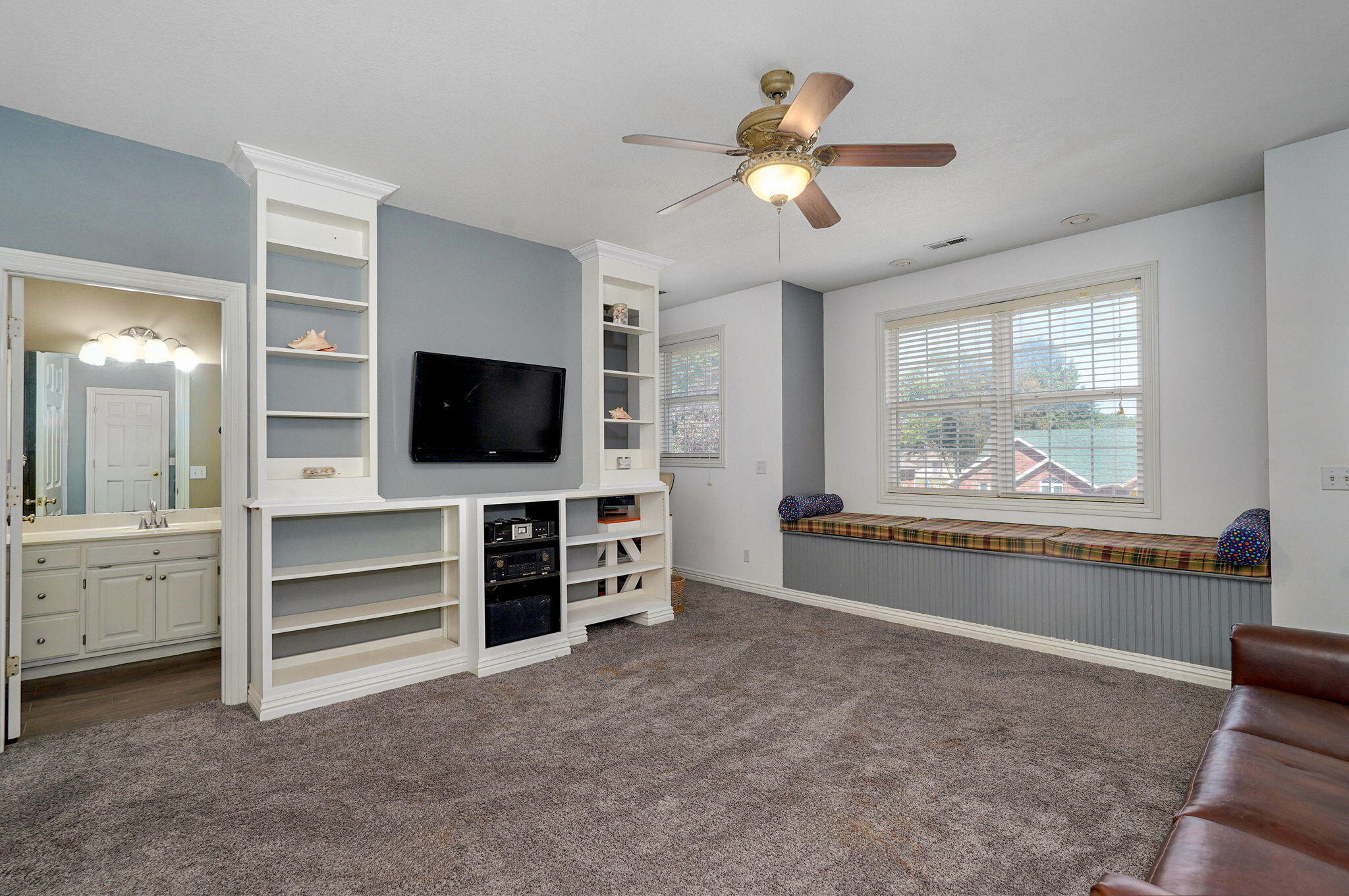 836 Tracy Lane Property Photo 20