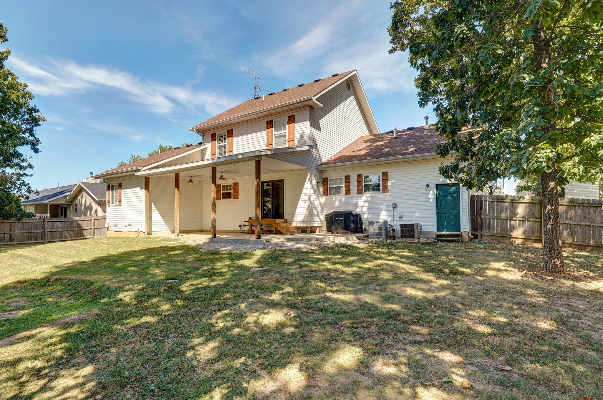 836 Tracy Lane Property Photo 32