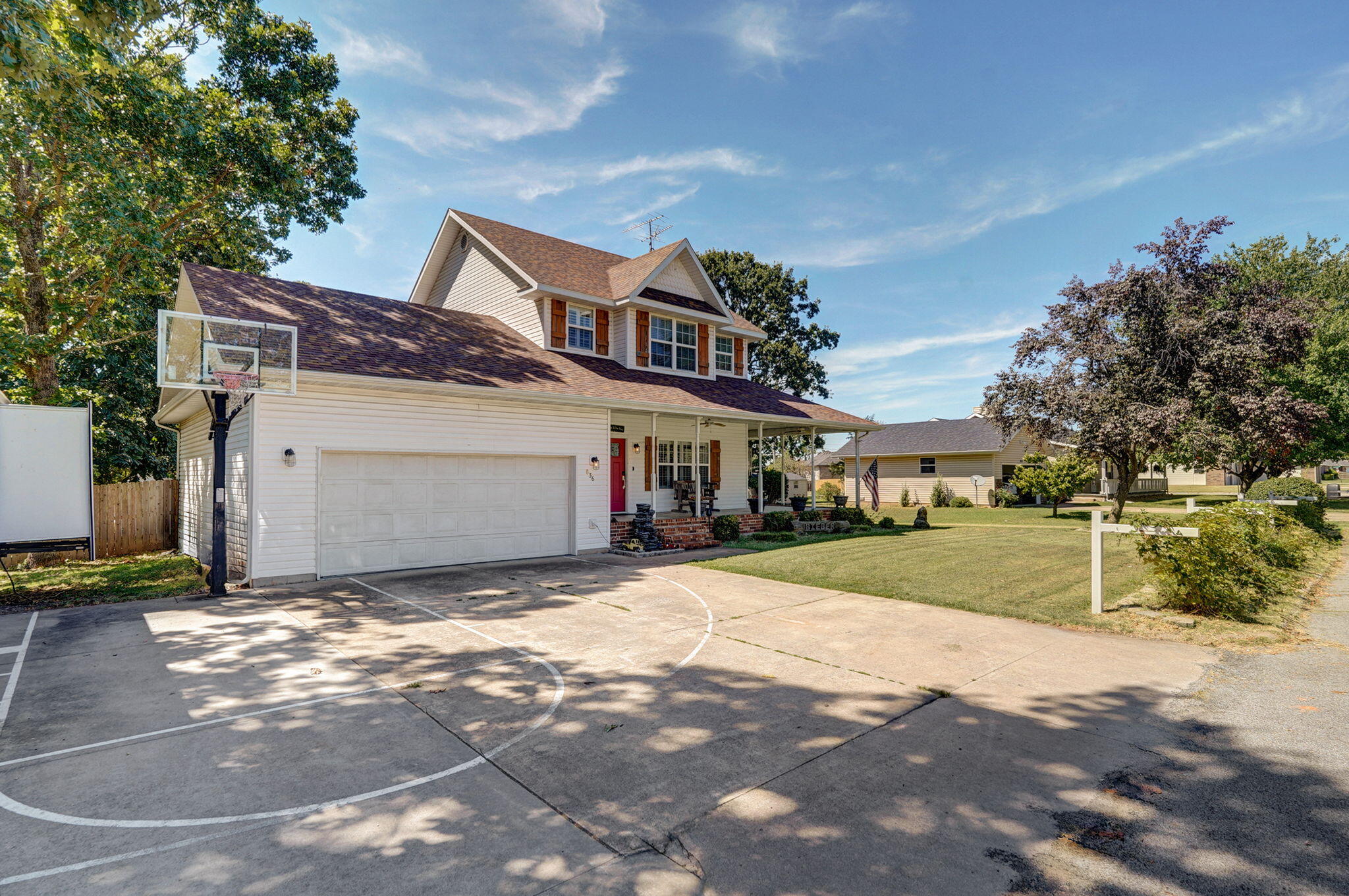 836 Tracy Lane Property Photo 38