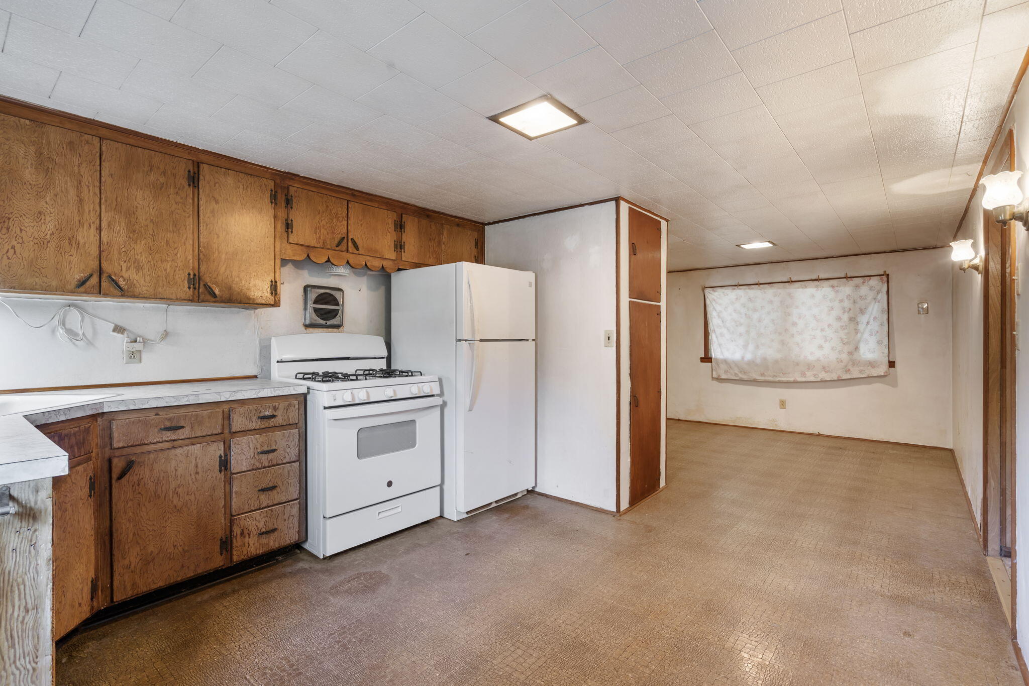 2353 Eaglecrest Road Property Photo 33
