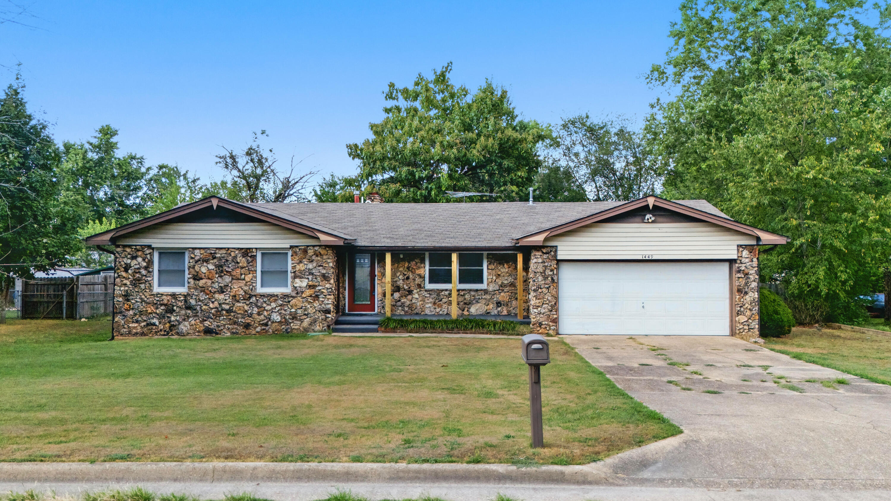 1449 4th Street Property Photo 1