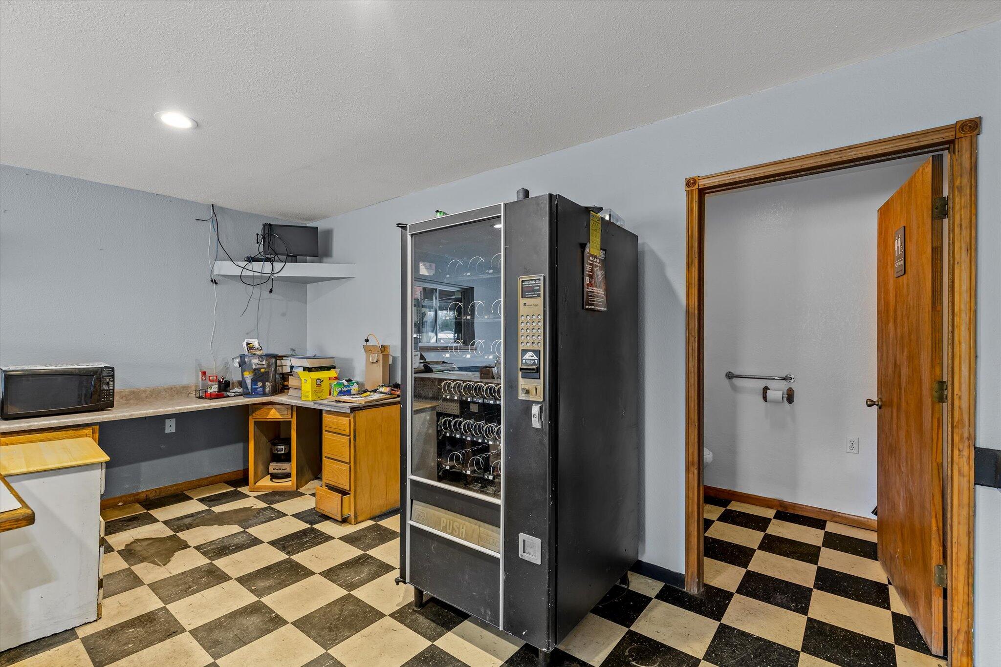 1330 Mo-5 Property Photo 16