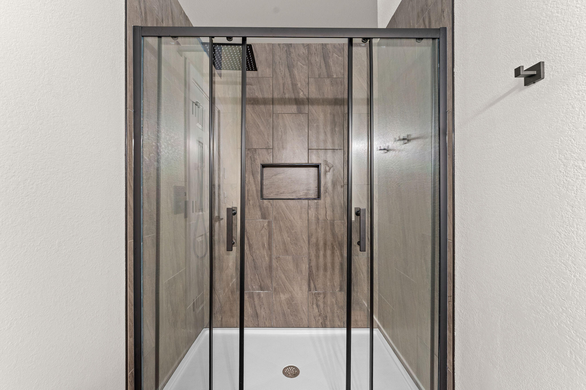 120 Mocking Jay Lane 120 Property Photo 16