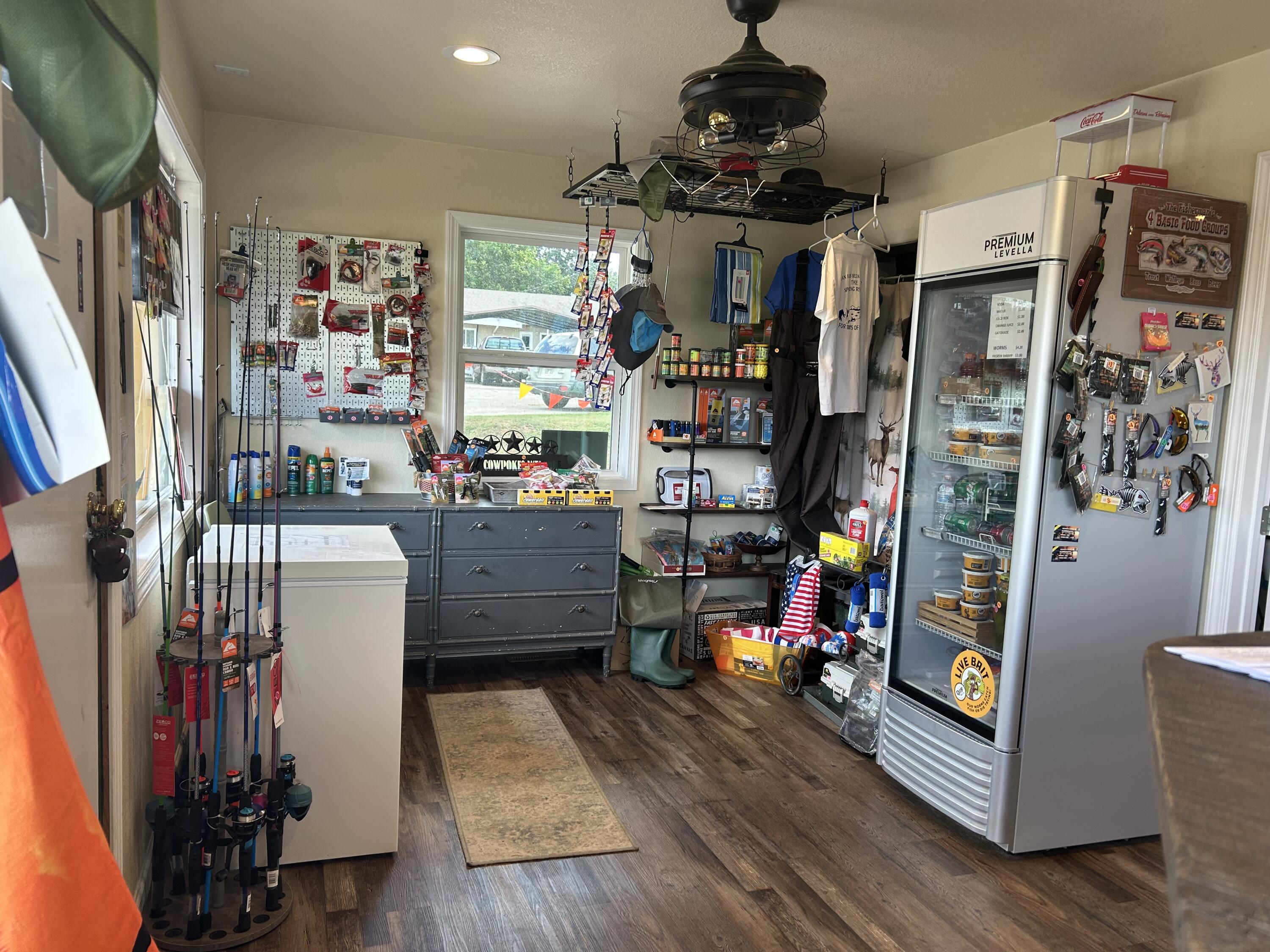 107 Us 63 Property Photo 3