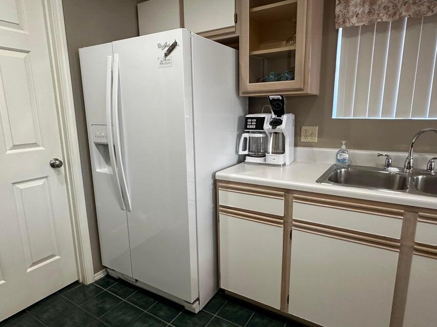 2700 Green Mountain Drive 3 Property Photo 6