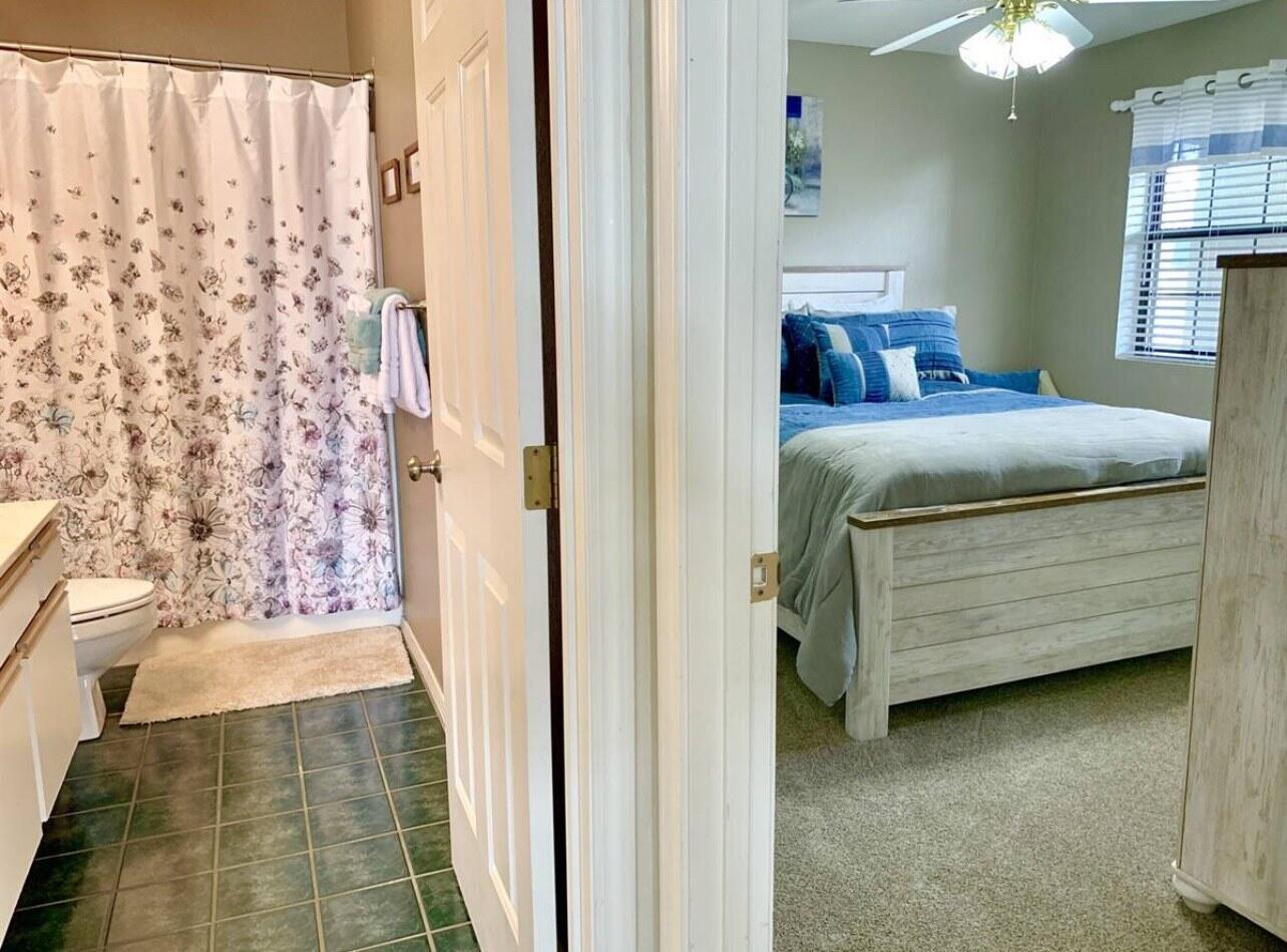 2700 Green Mountain Drive 3 Property Photo 25