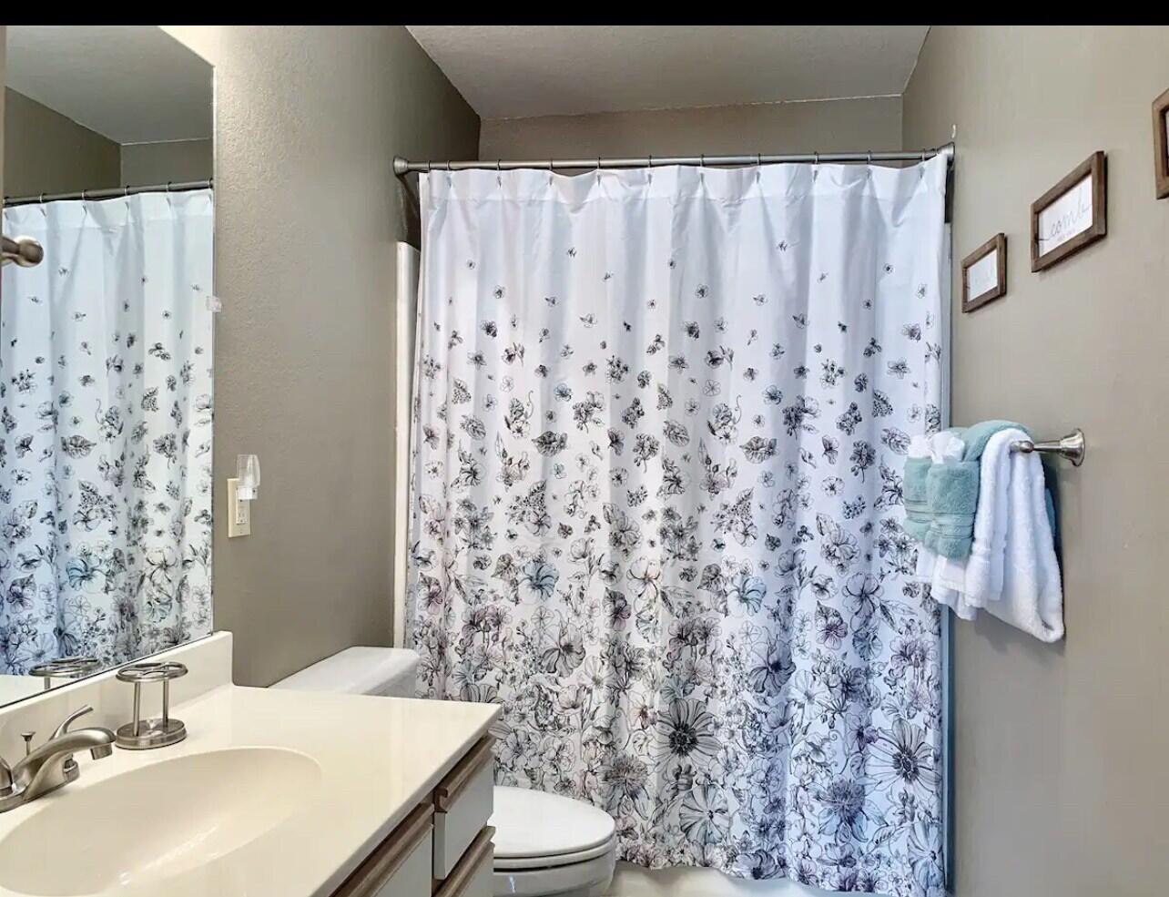 2700 Green Mountain Drive 3 Property Photo 27