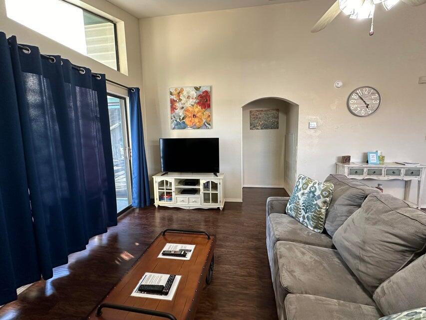 2700 Green Mountain Drive 3 Property Photo 34