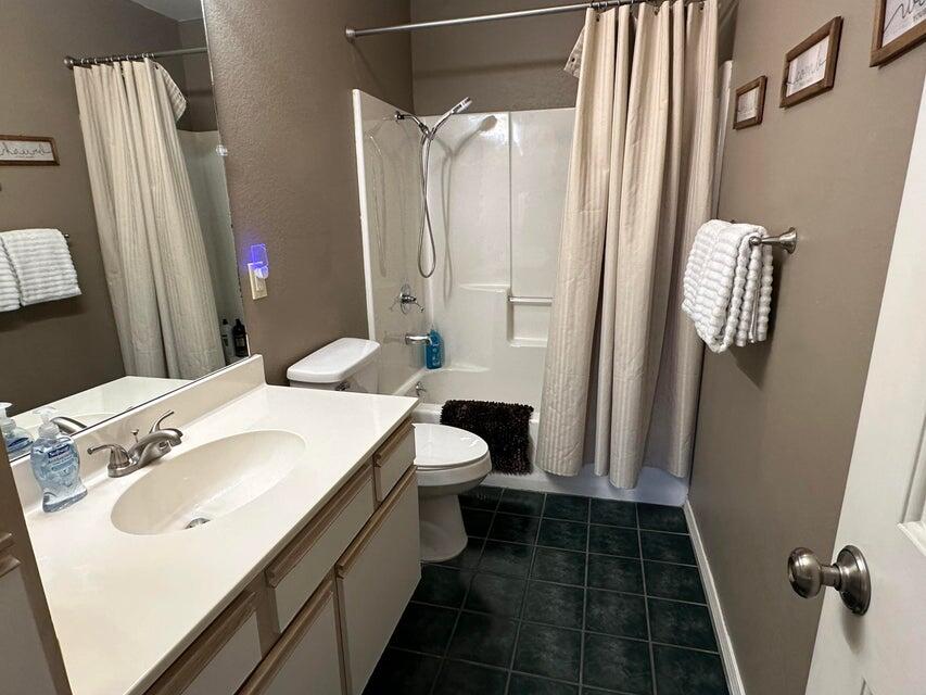 2700 Green Mountain Drive 3 Property Photo 46