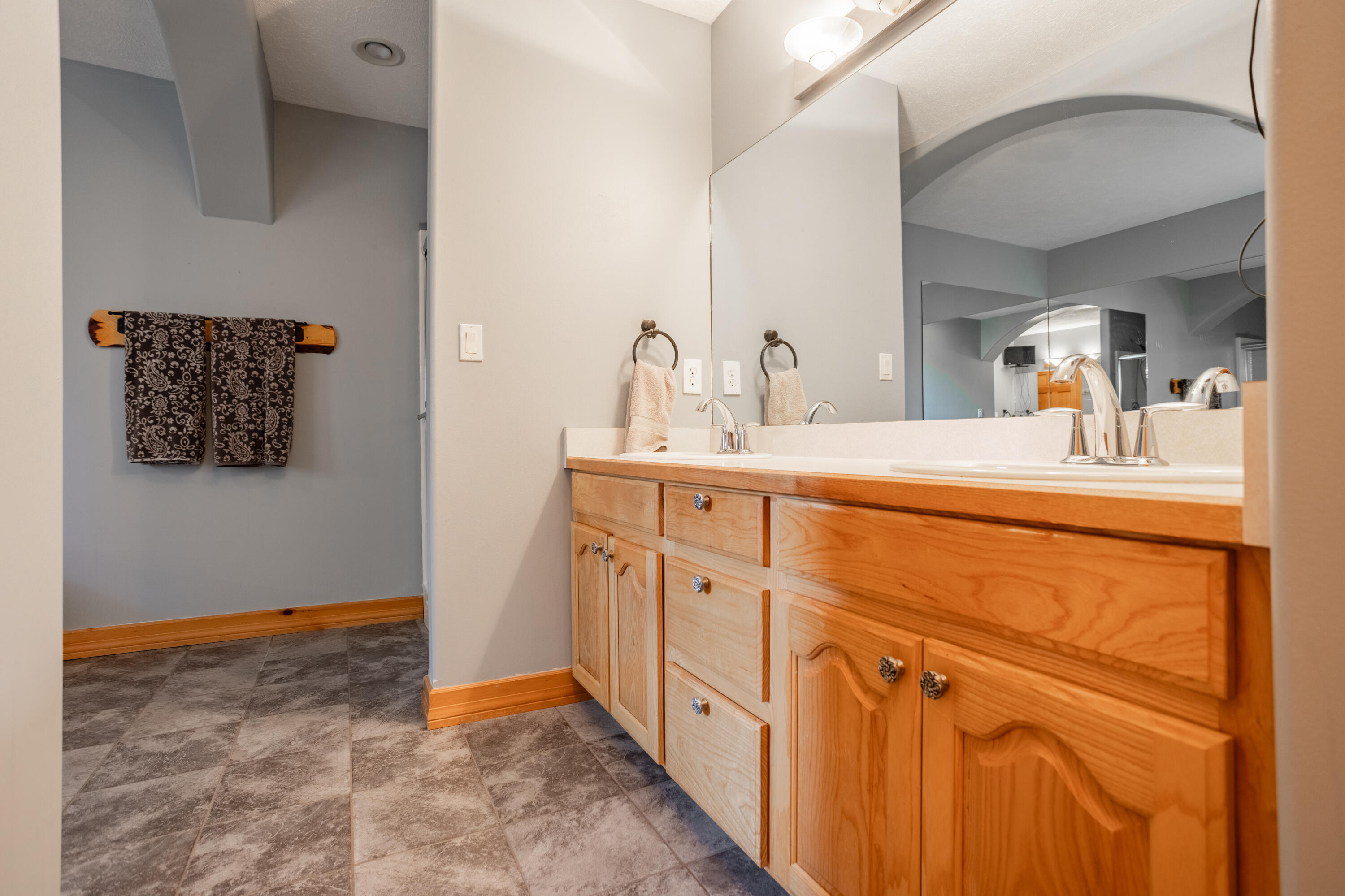 1674 Skyview Drive Property Photo 17