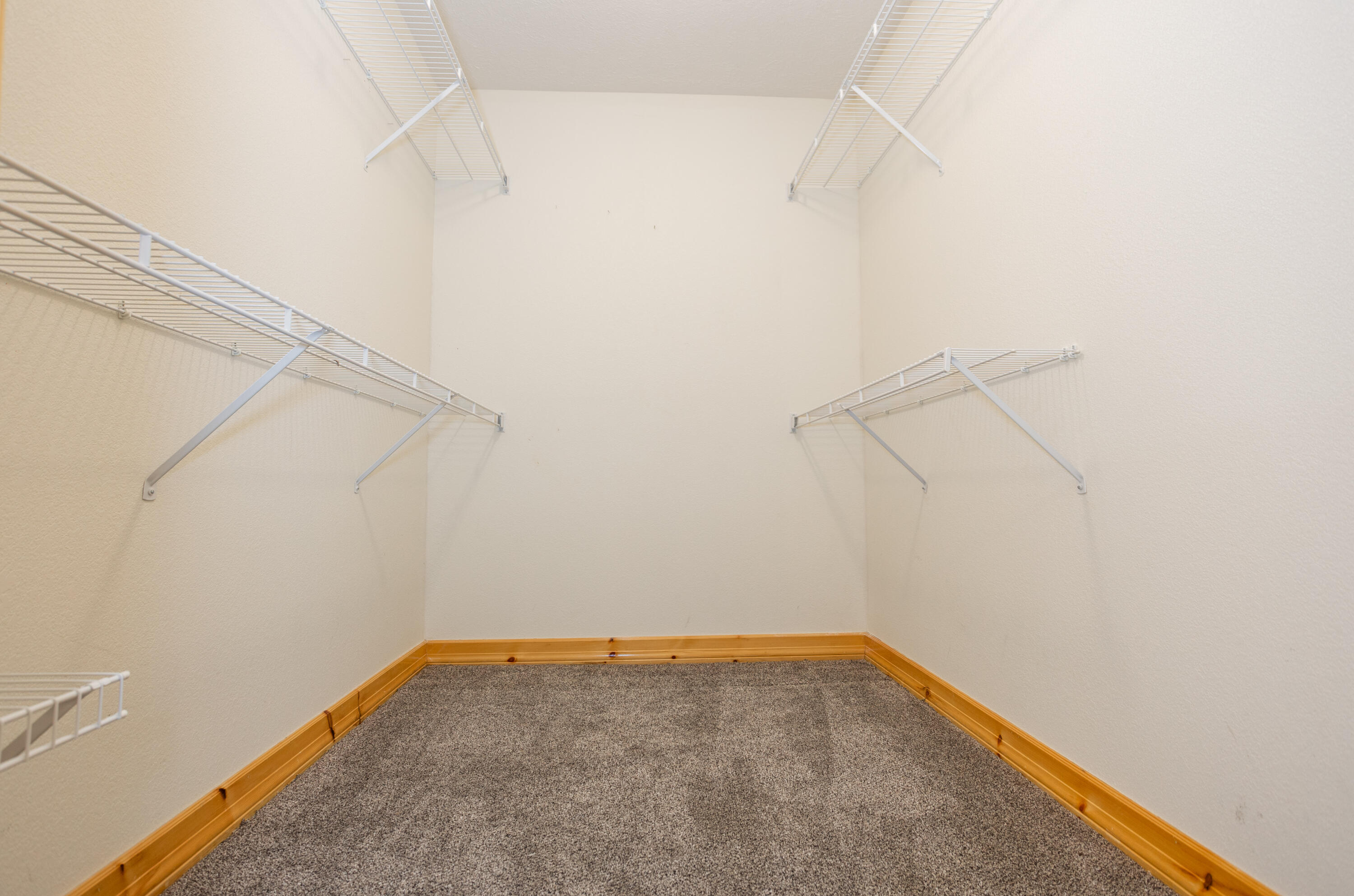 1674 Skyview Drive Property Photo 27