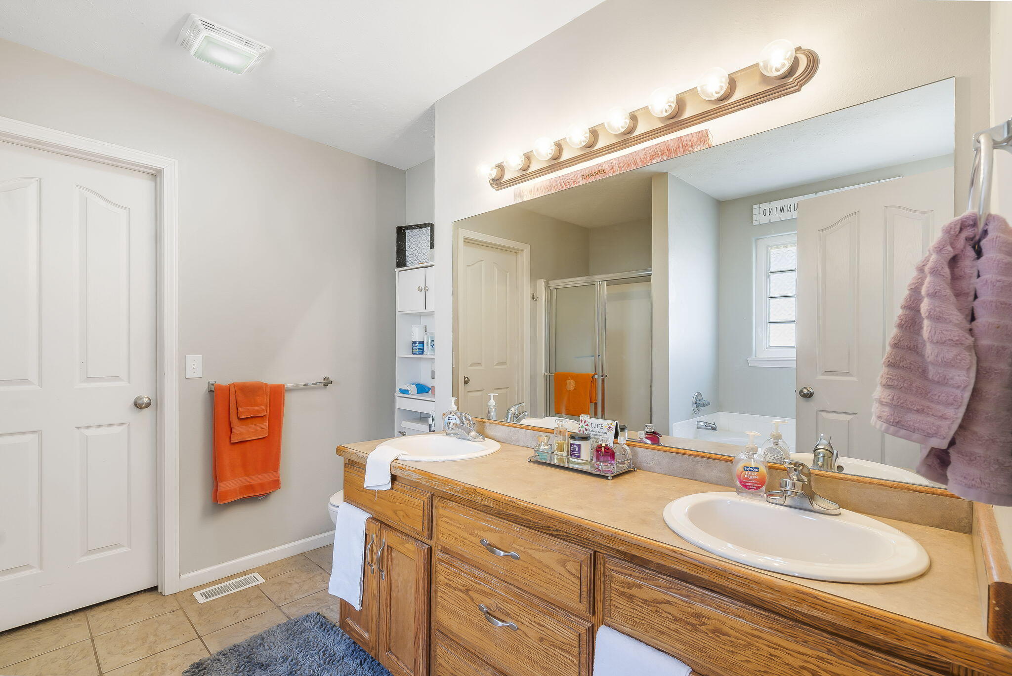 3947 South El Susan Avenue Property Photo 18