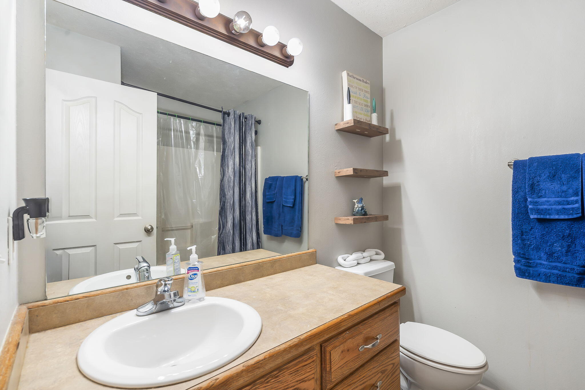 3947 South El Susan Avenue Property Photo 21