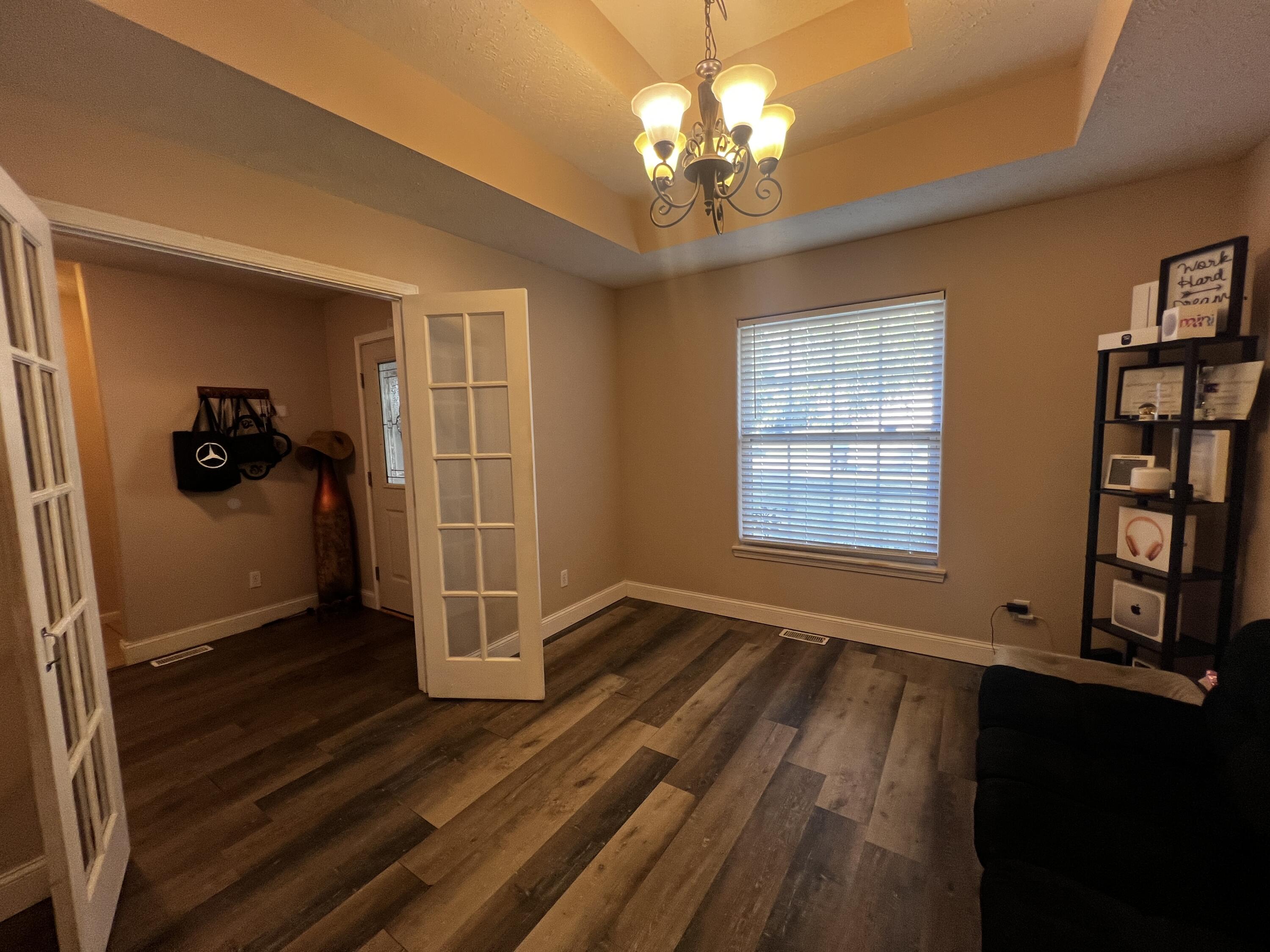 3947 South El Susan Avenue Property Photo 27