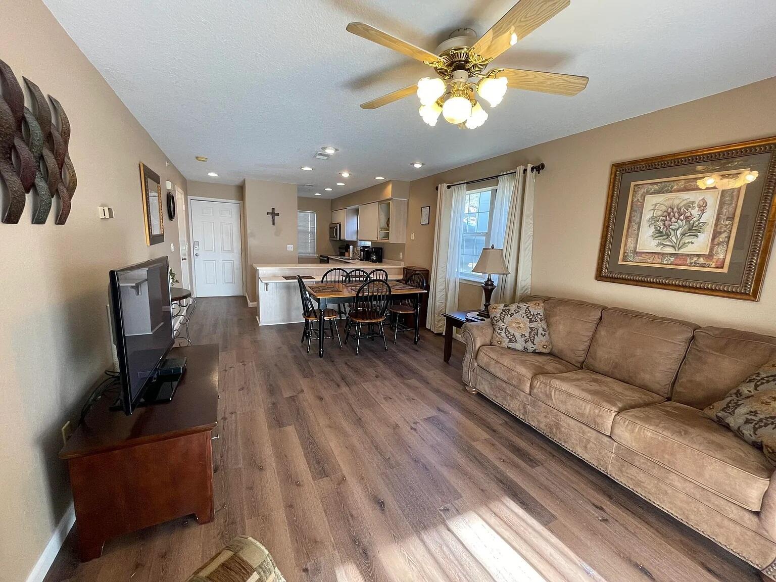 545 Valley View Road 101 Property Photo 2