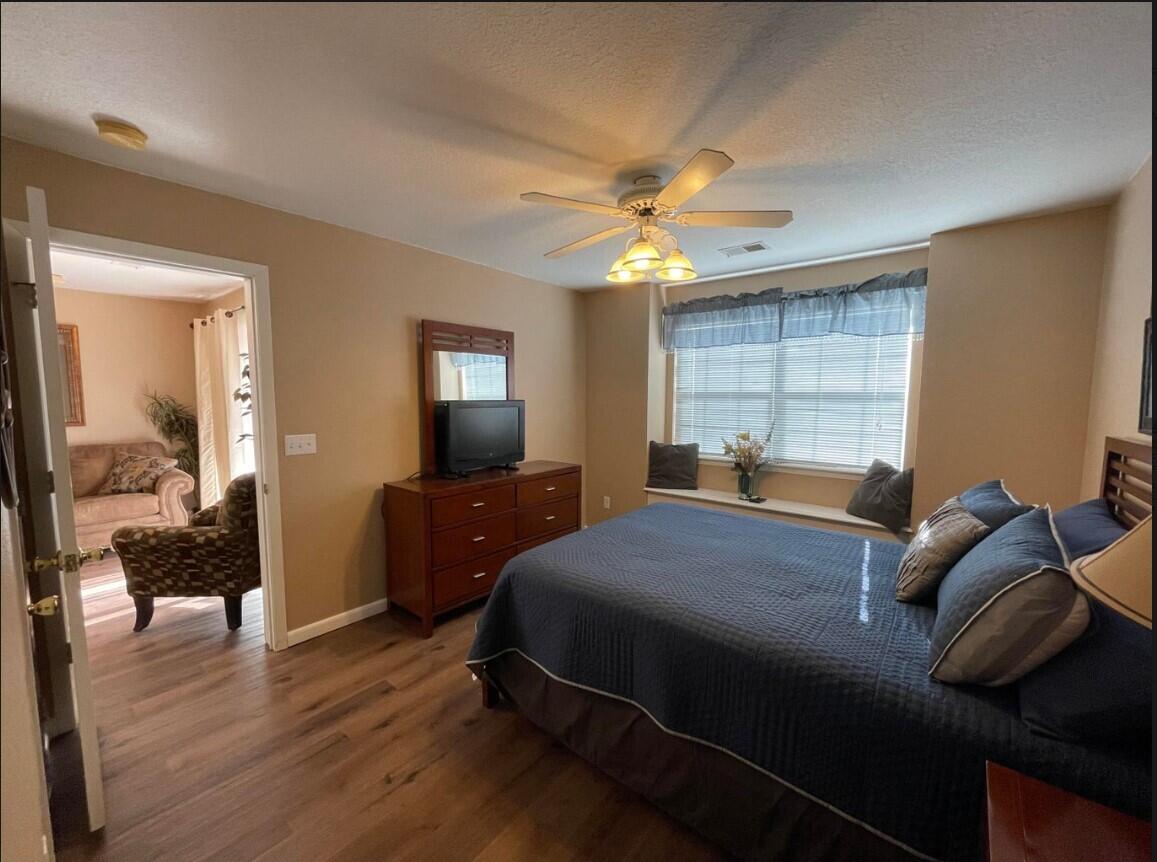 545 Valley View Road 101 Property Photo 11