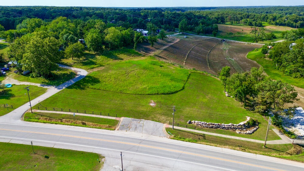 000 60 Highway Property Photo 1