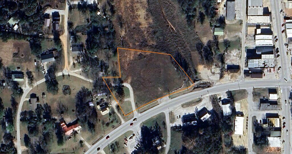000 60 Highway Property Photo 4