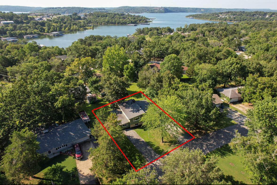 9 Edgemont Drive Property Photo 2