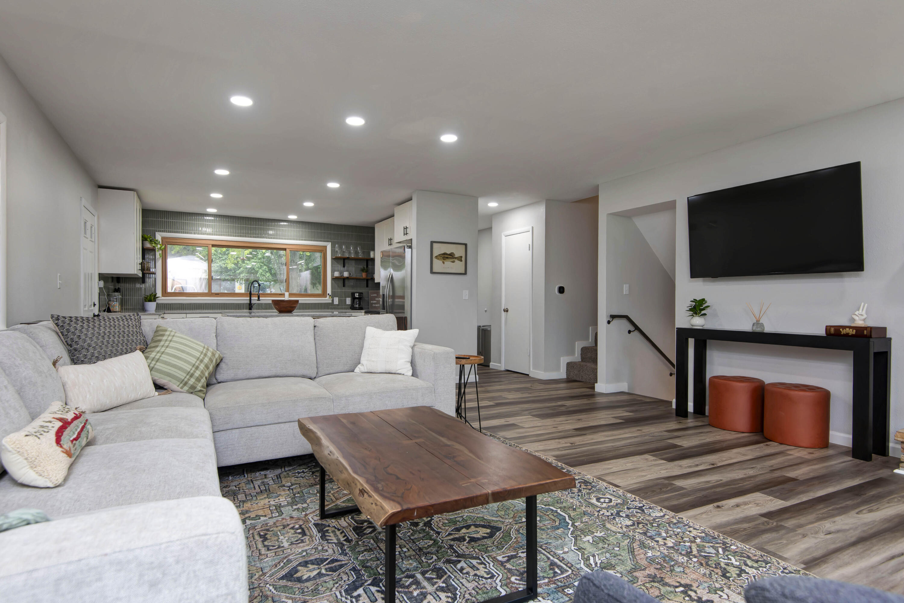 9 Edgemont Drive Property Photo 6