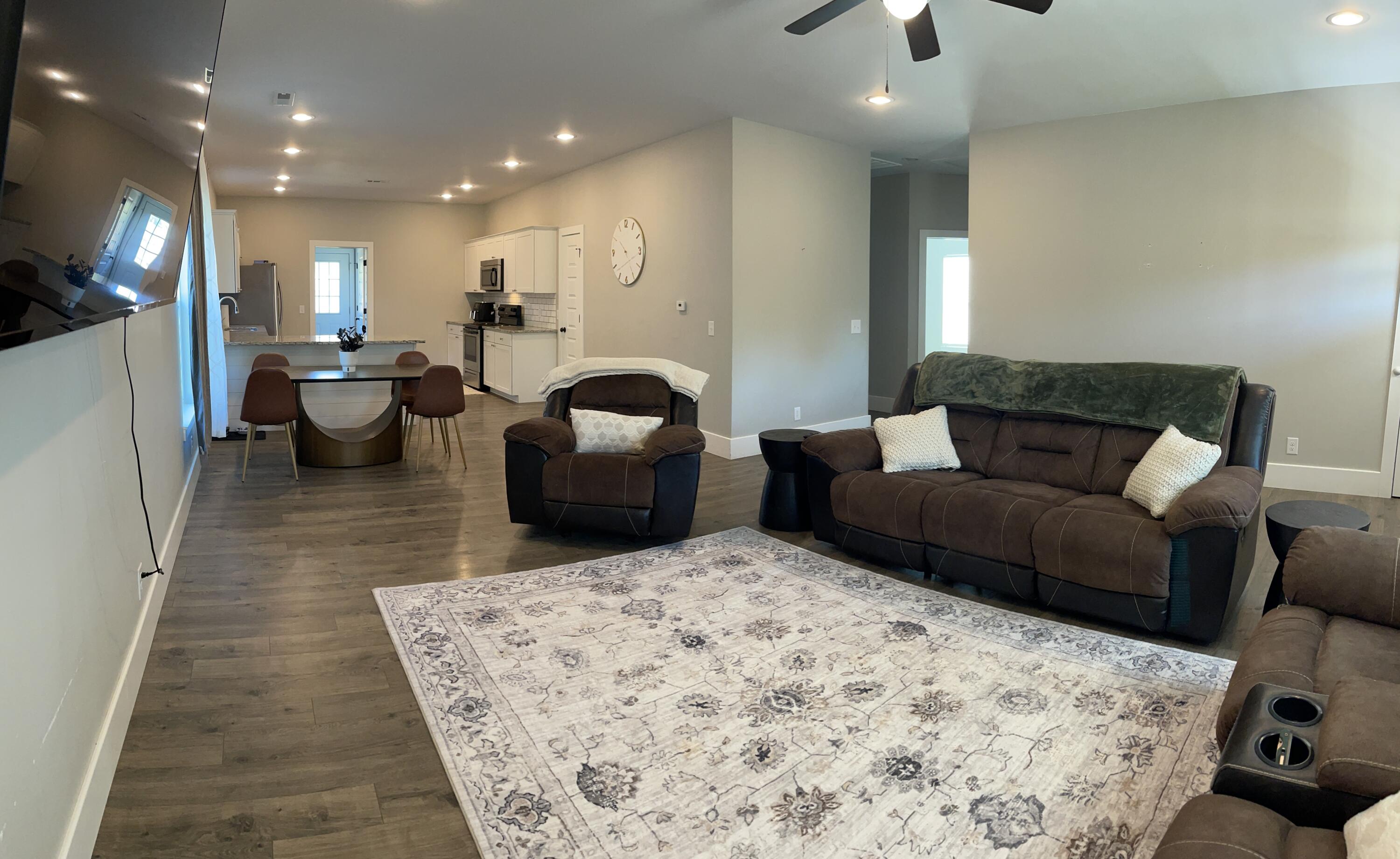 123 Park Valley Court Property Photo 10