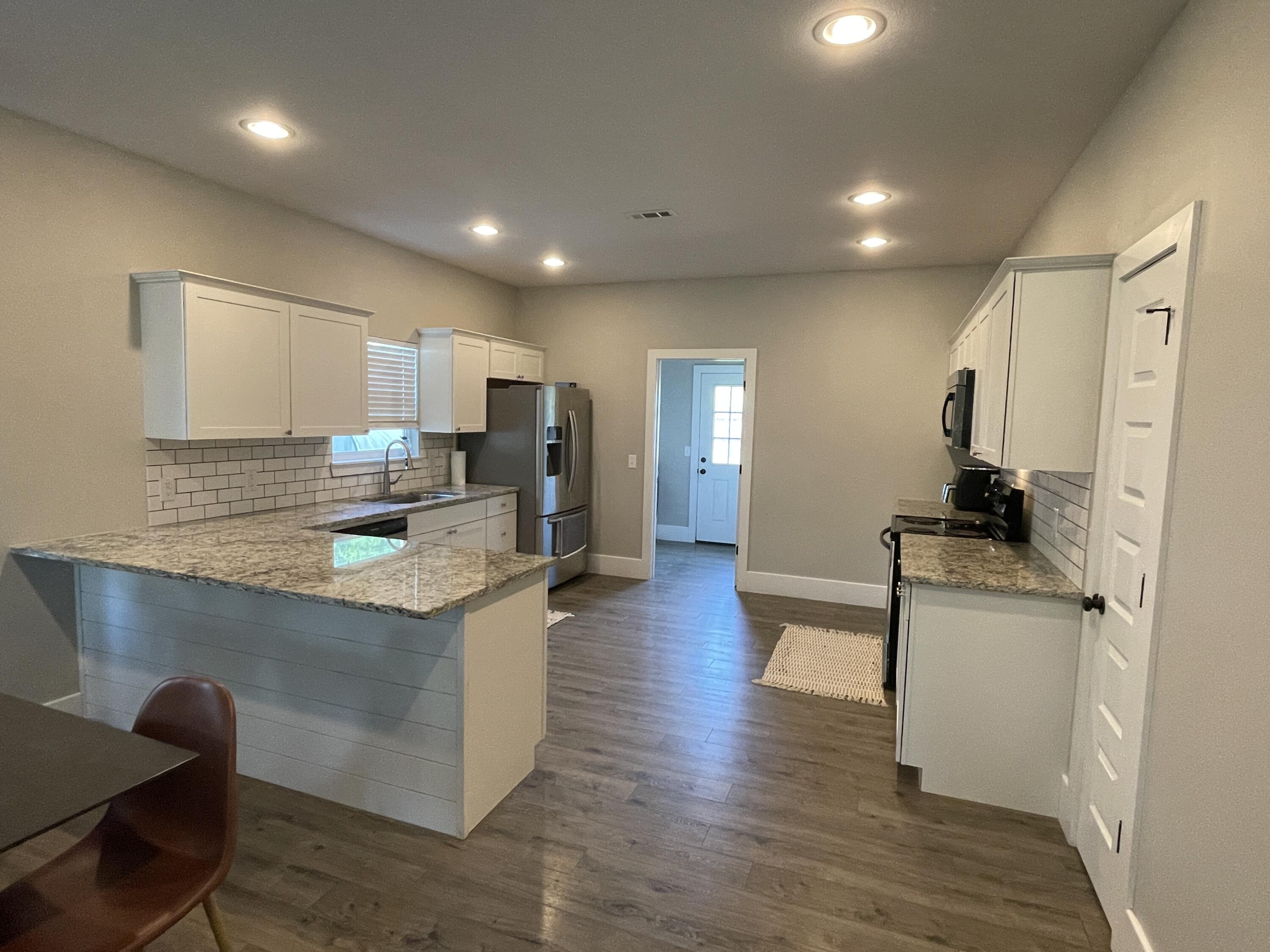 123 Park Valley Court Property Photo 12