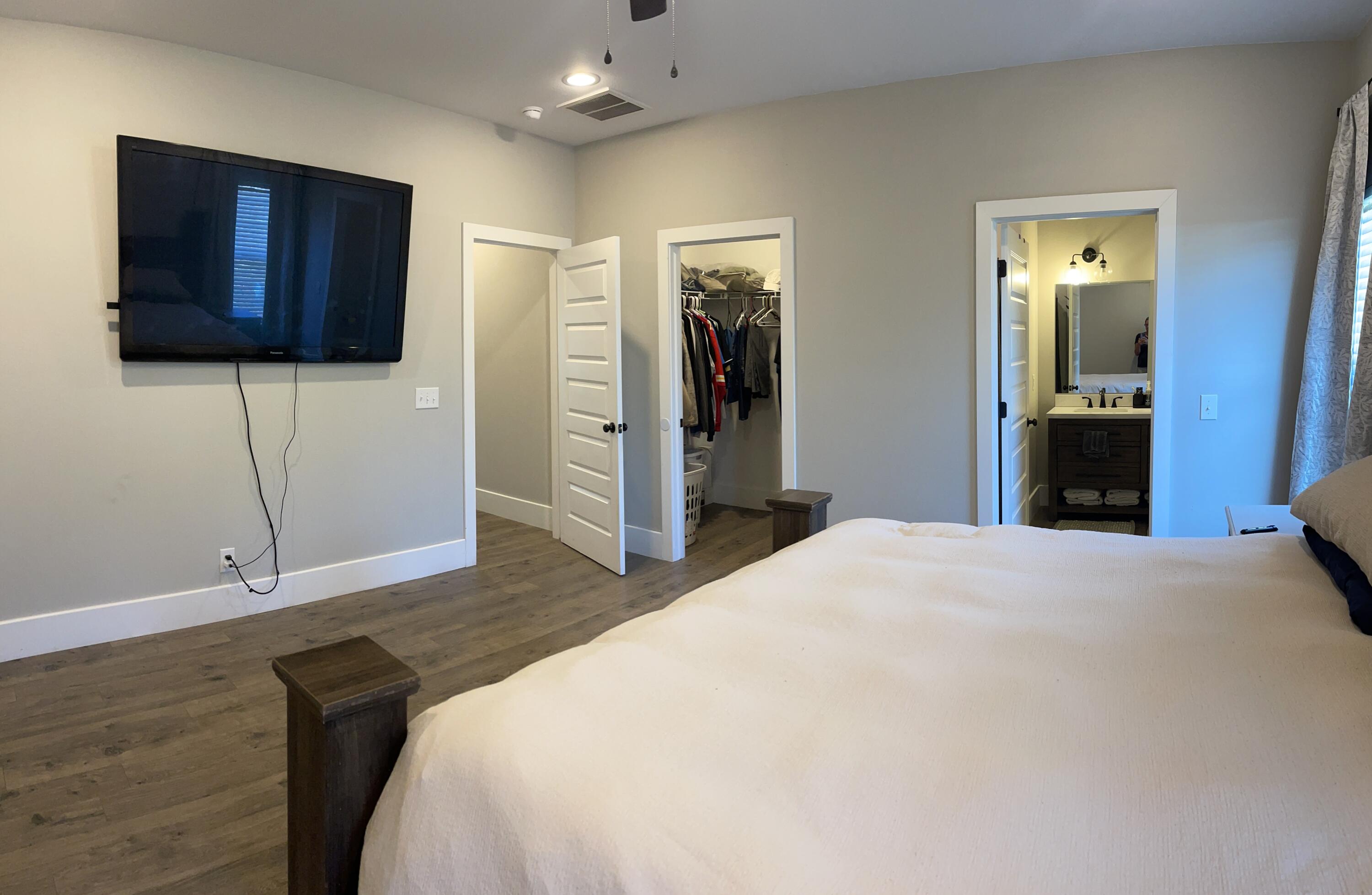 123 Park Valley Court Property Photo 17