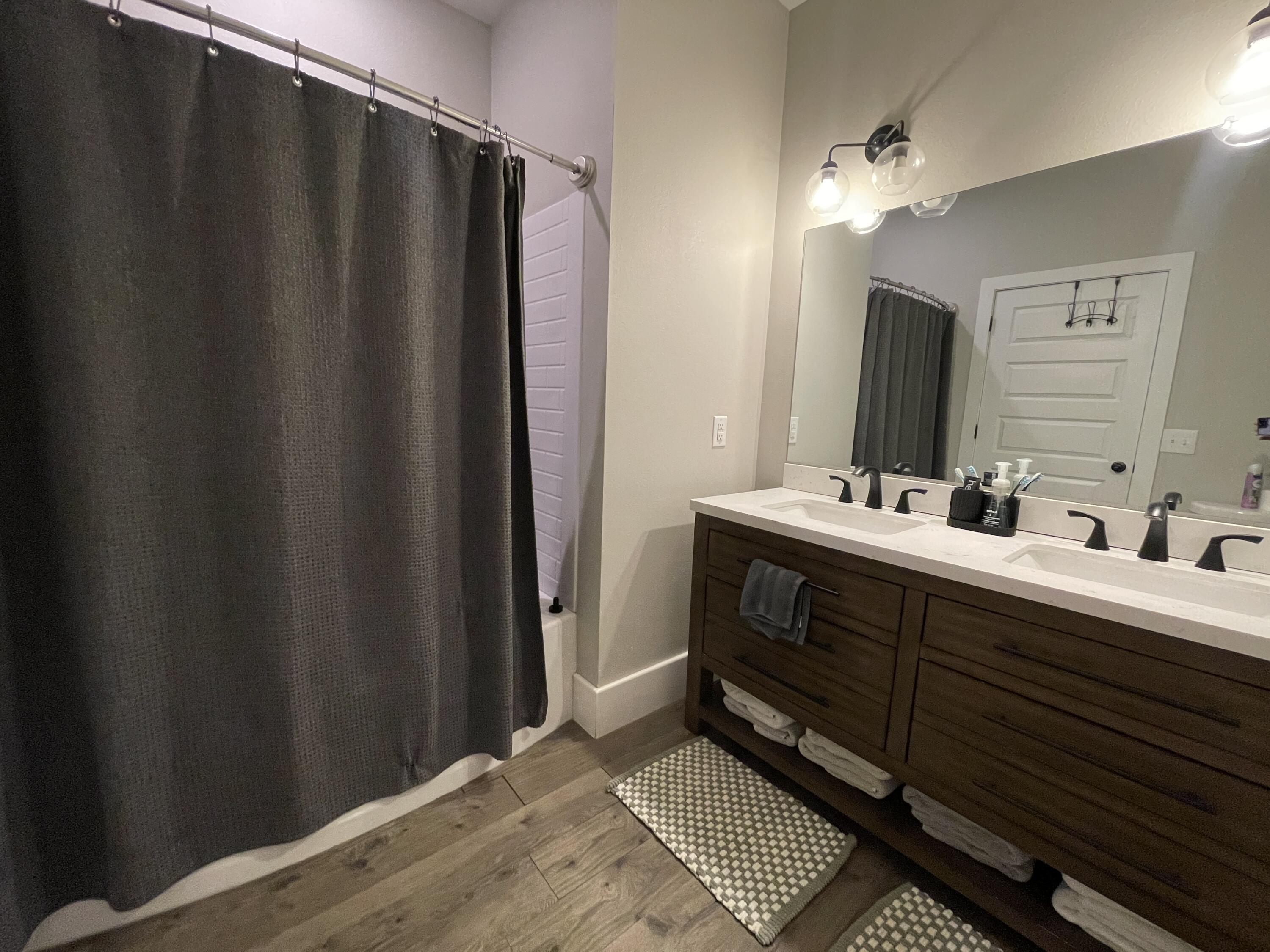 123 Park Valley Court Property Photo 23