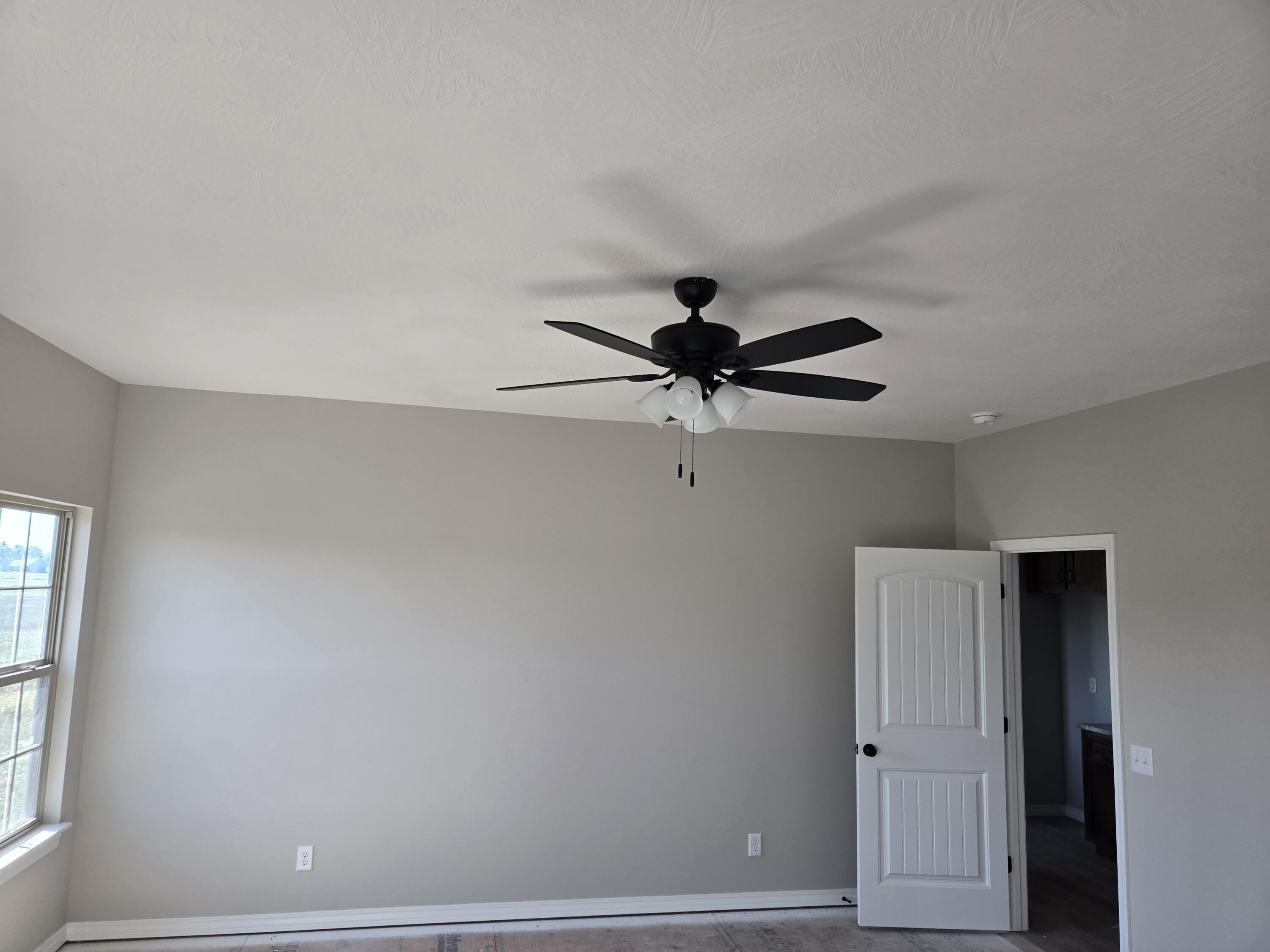 1040 Napper Road Property Photo 10