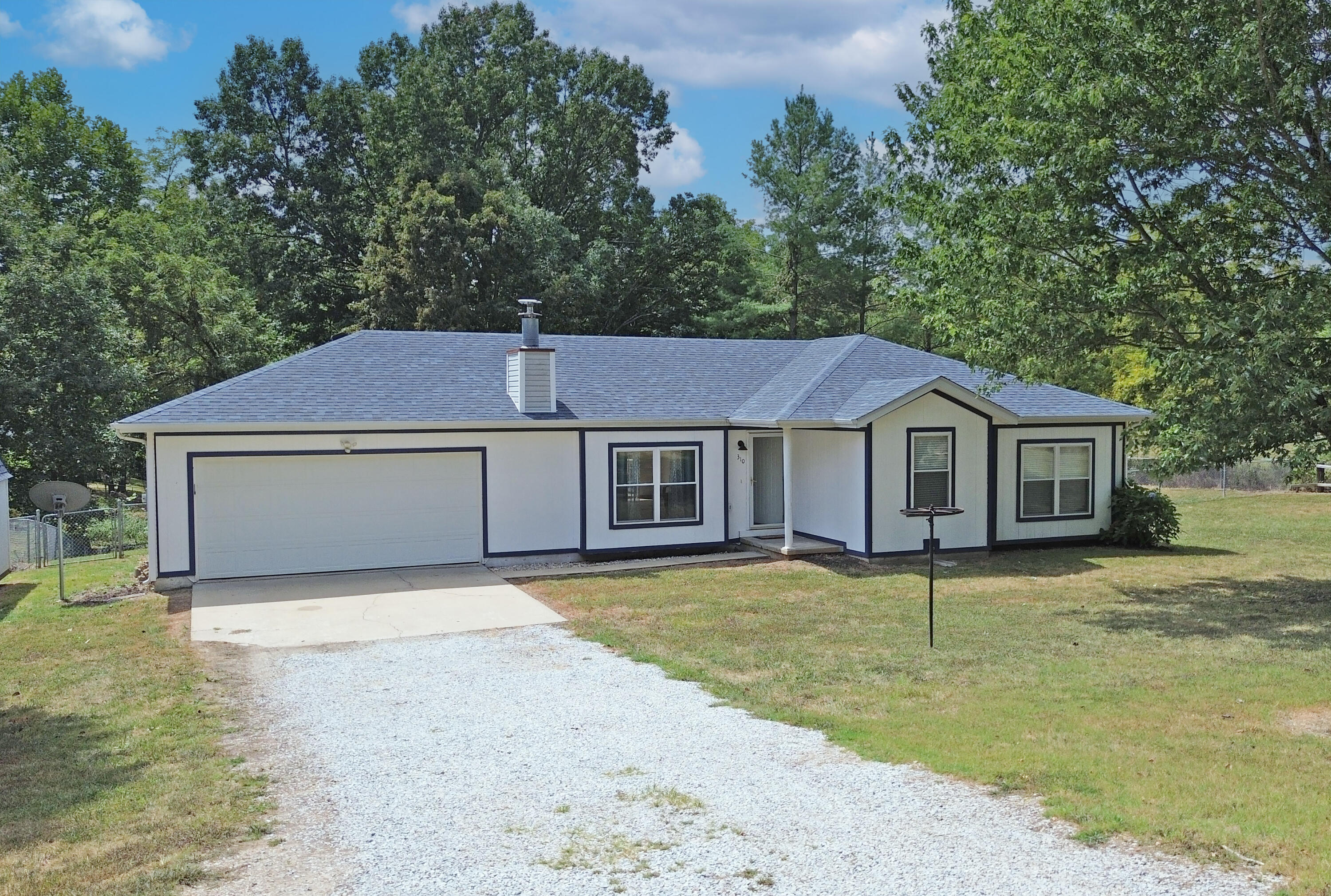 310 Mulling Drive Property Photo 1