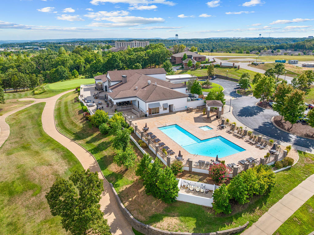 183 Siena Boulevard Property Photo 32