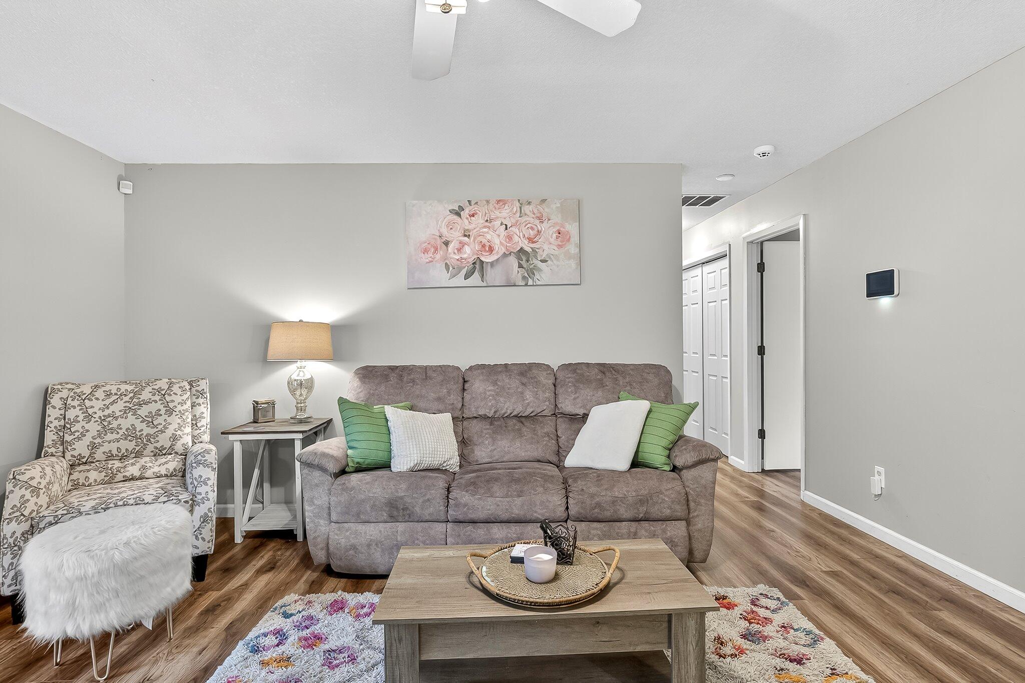 3640 South Hillcrest Avenue Property Photo 7