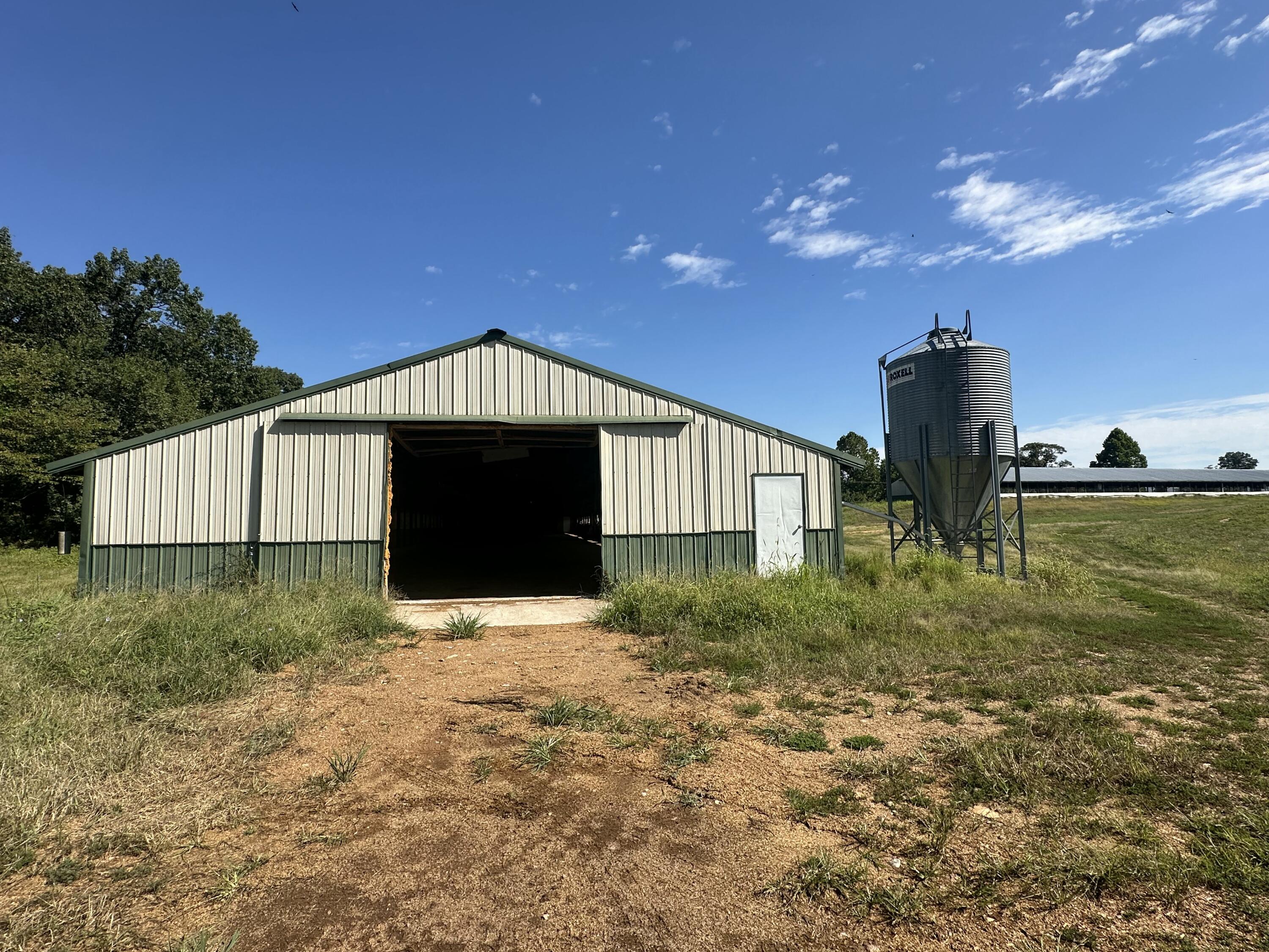 23992 Fr 1085 Property Photo 26