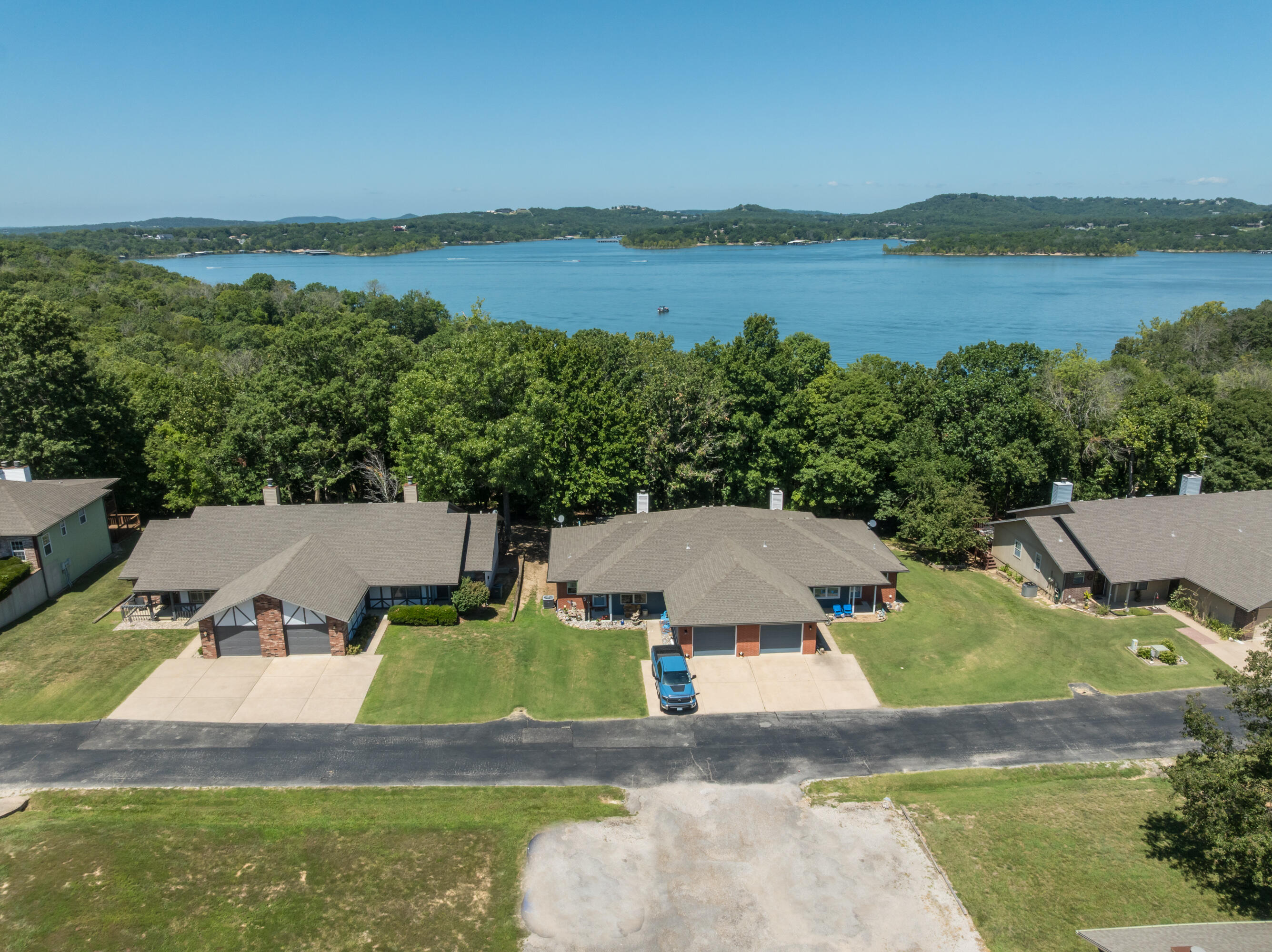 40 Kimberling Lane Property Photo 35