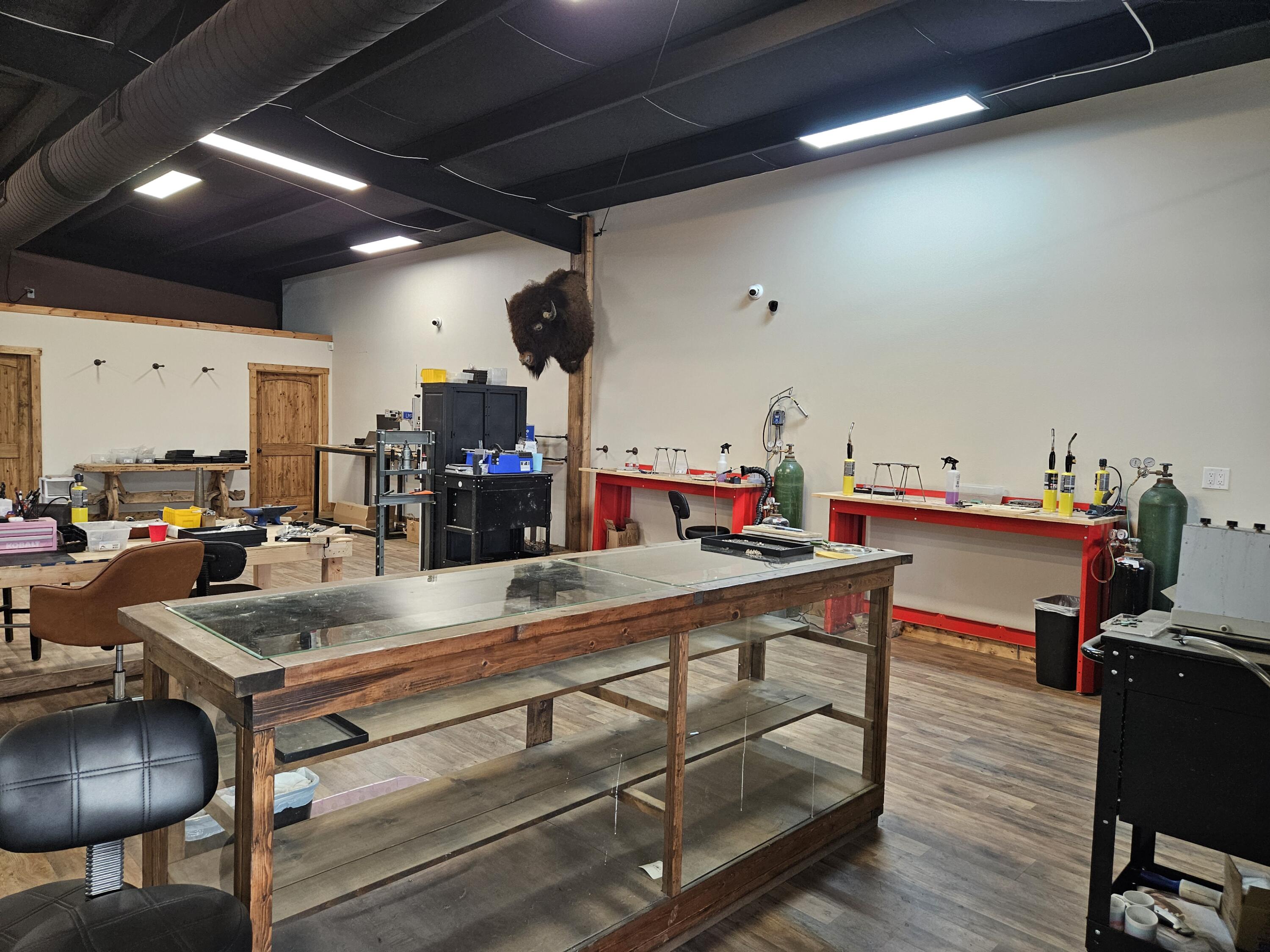 19586 Lawrence 1230 Property Photo 7