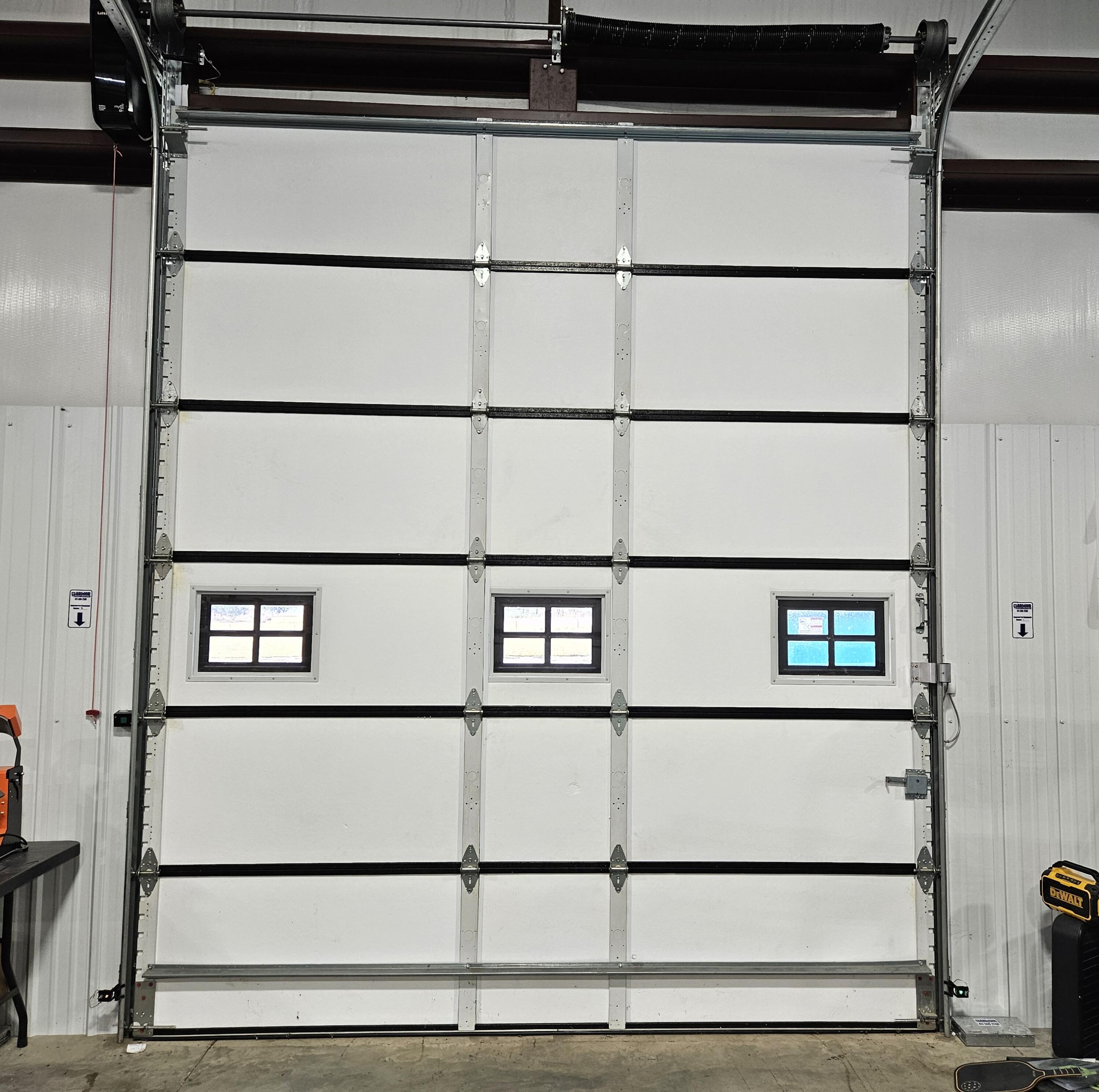 19586 Lawrence 1230 Property Photo 15