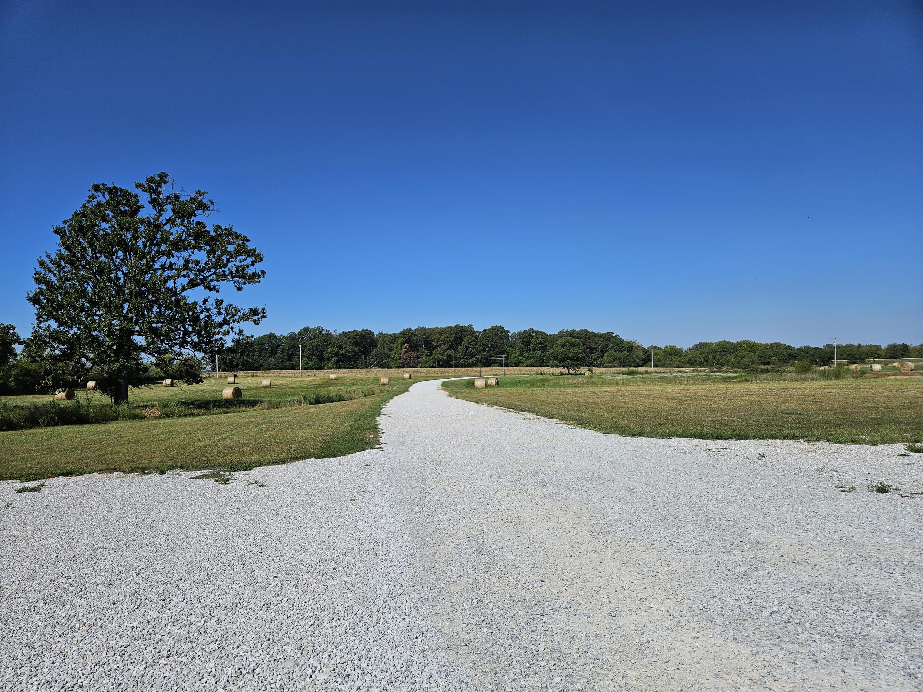 19586 Lawrence 1230 Property Photo 43